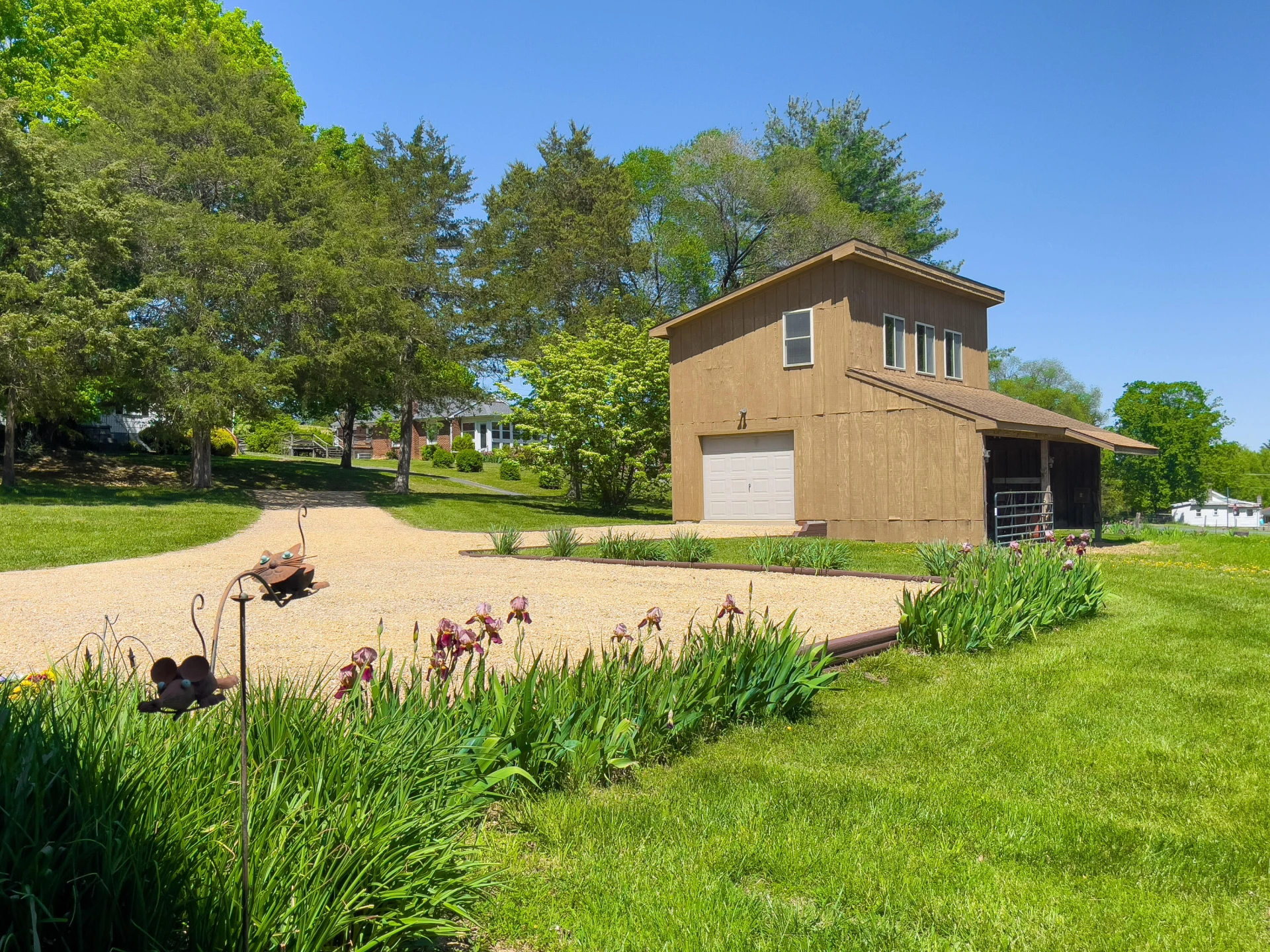 1255 Ross Rd - Photo 3