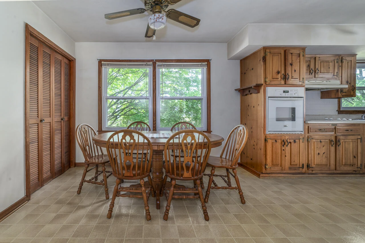 2311 Holly Ave - Photo 13