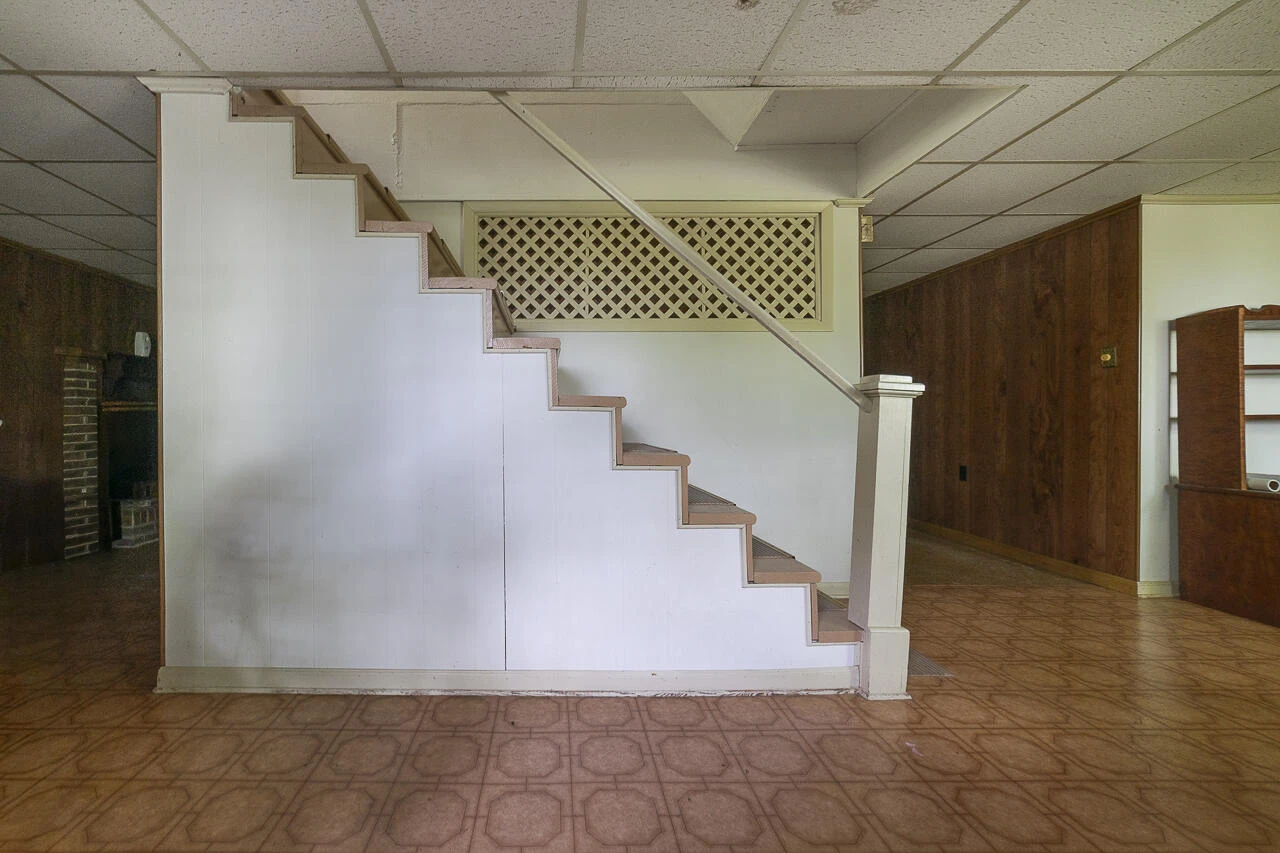 2311 Holly Ave - Photo 19