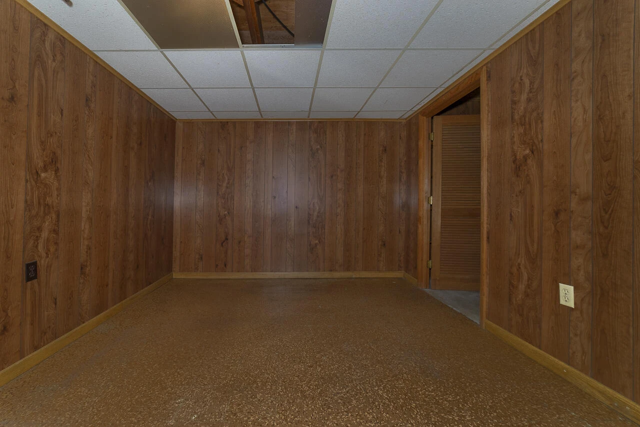 2311 Holly Ave - Photo 23