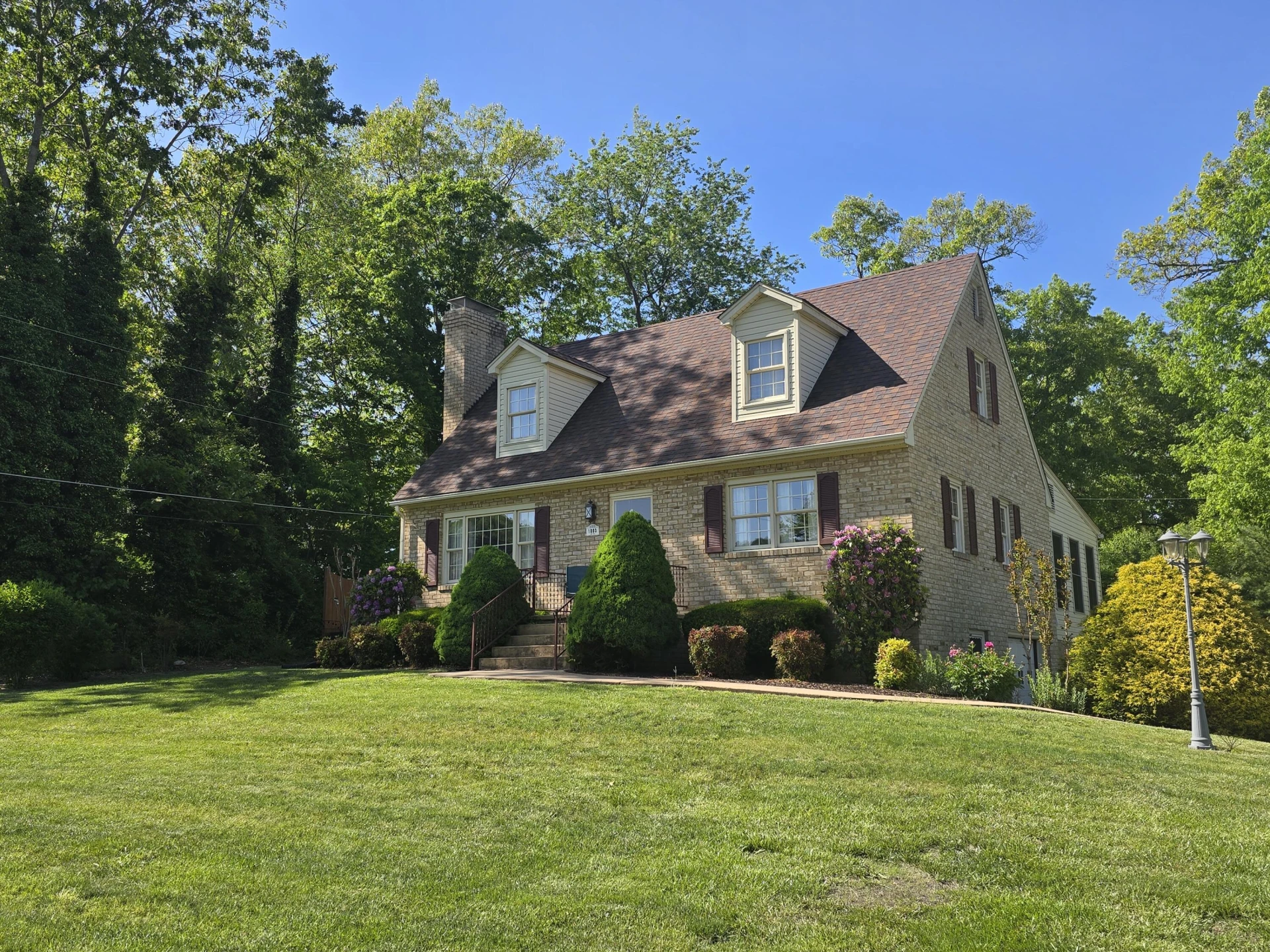 1003 Apache Ct