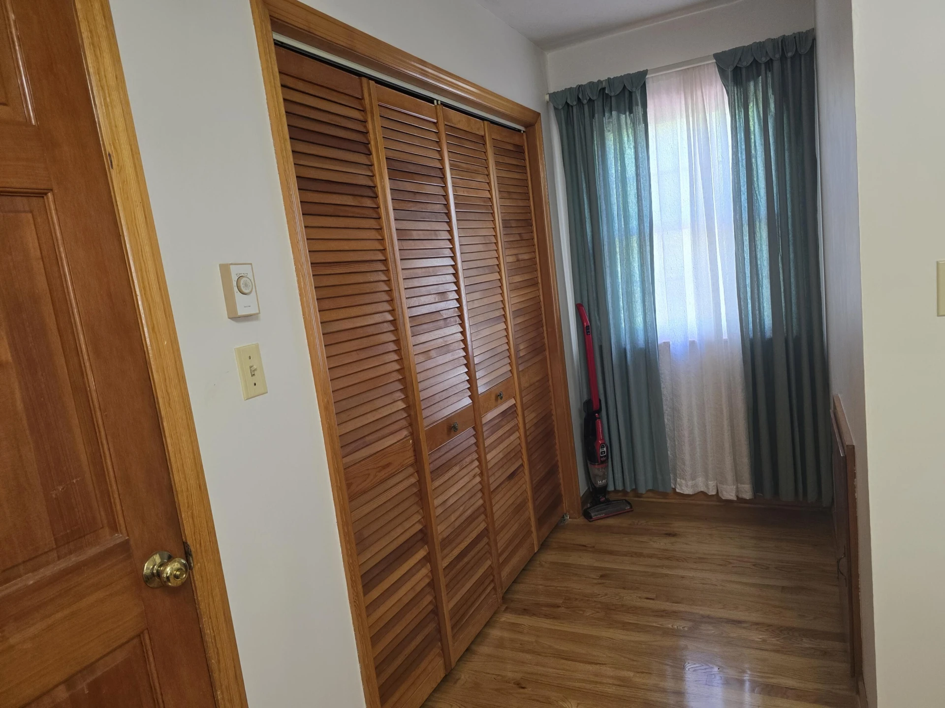 1003 Apache Ct - Photo 16