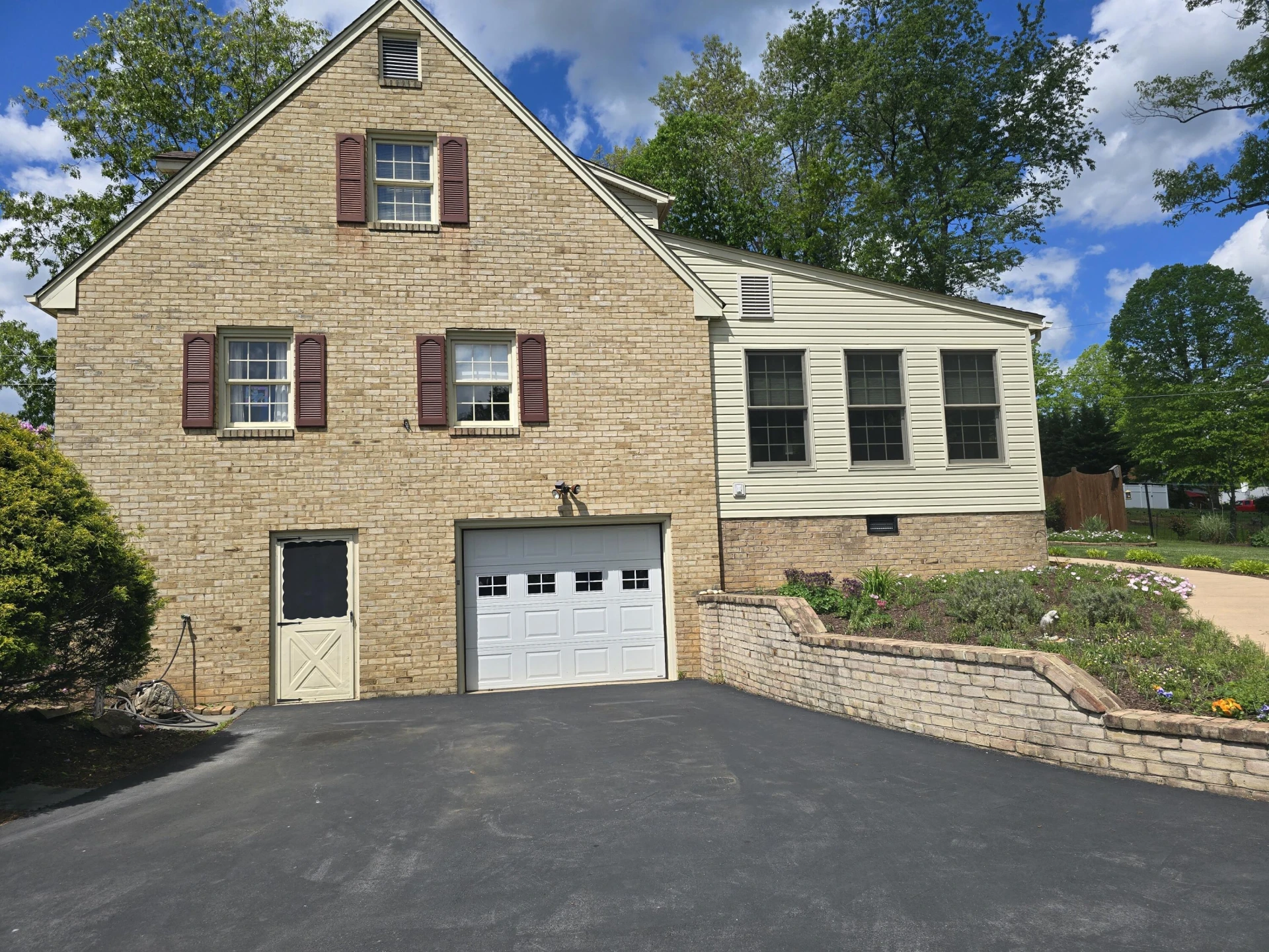 1003 Apache Ct - Photo 34
