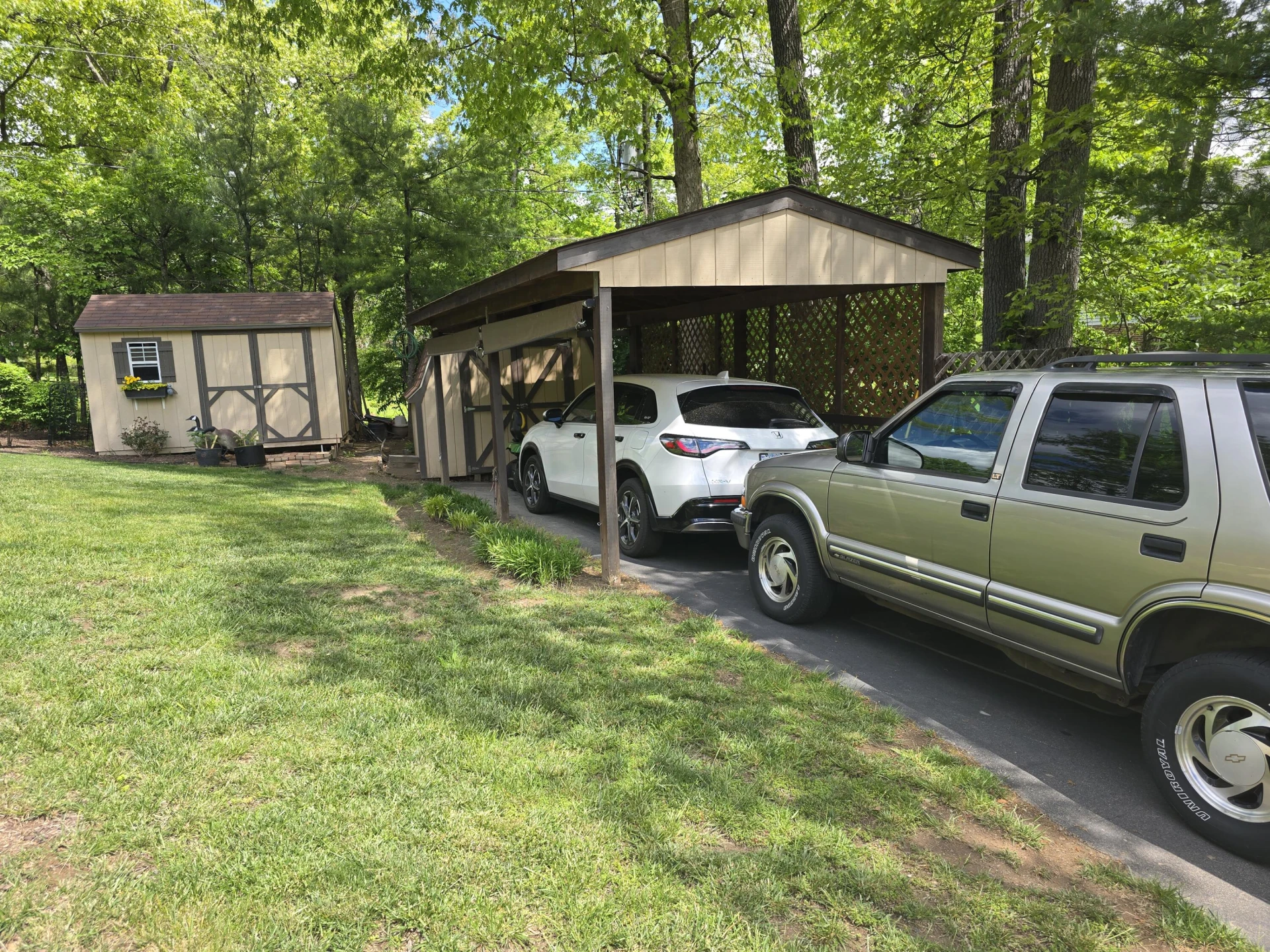 1003 Apache Ct - Photo 35