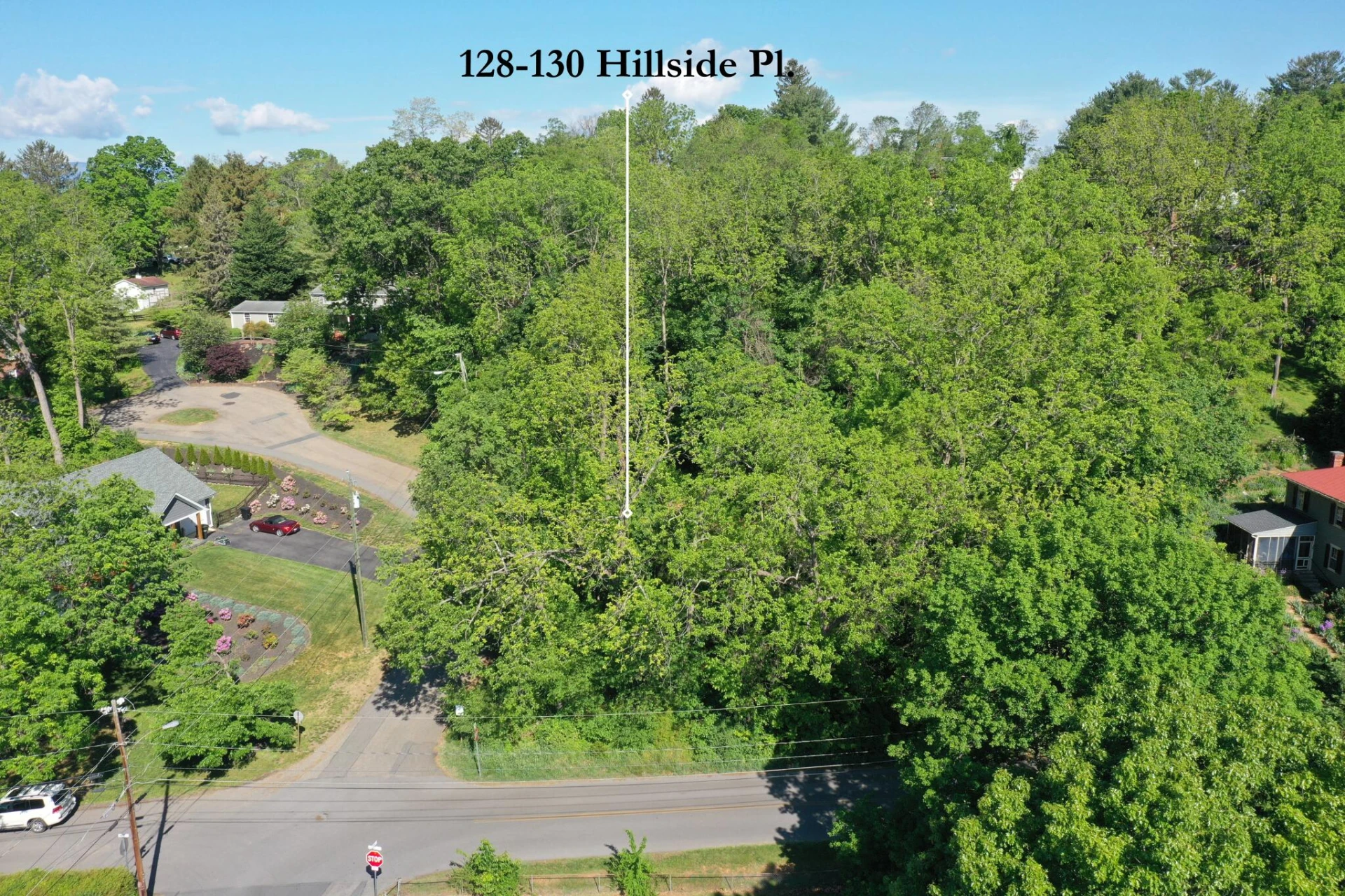 128-130 Hillside Pl - Photo 3