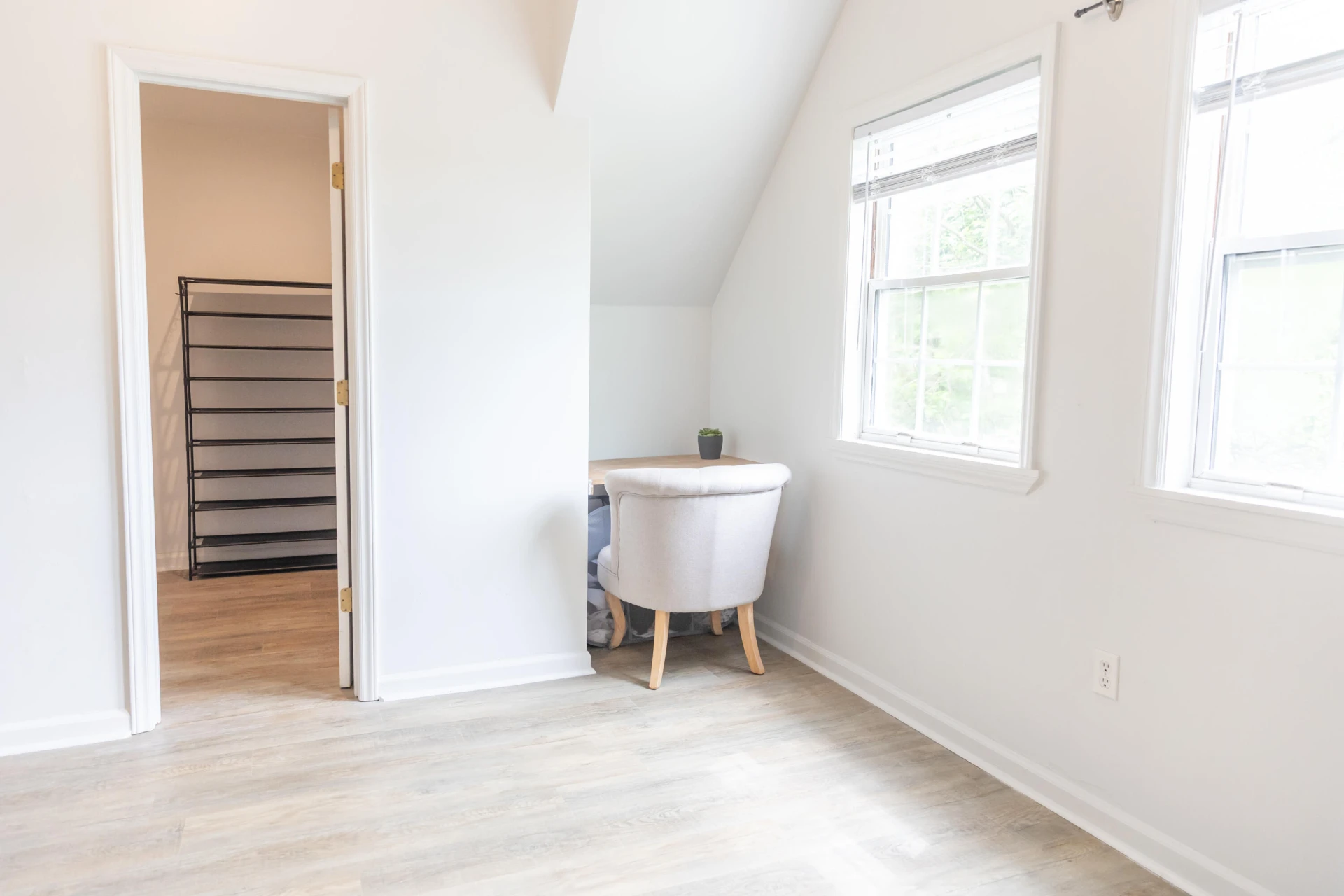 256 E 28th St - Photo 23