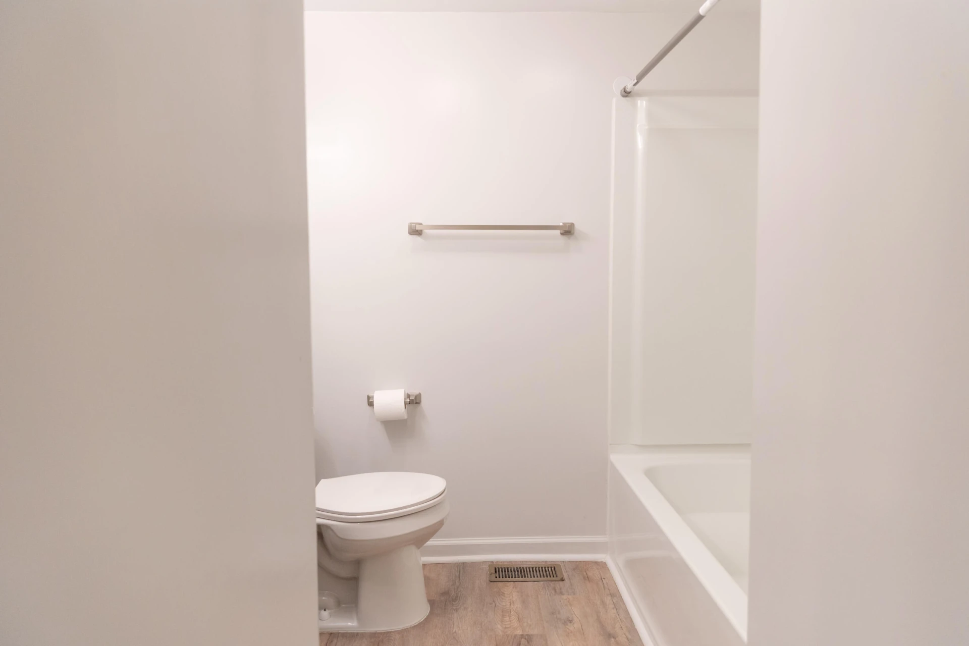 256 E 28th St - Photo 32