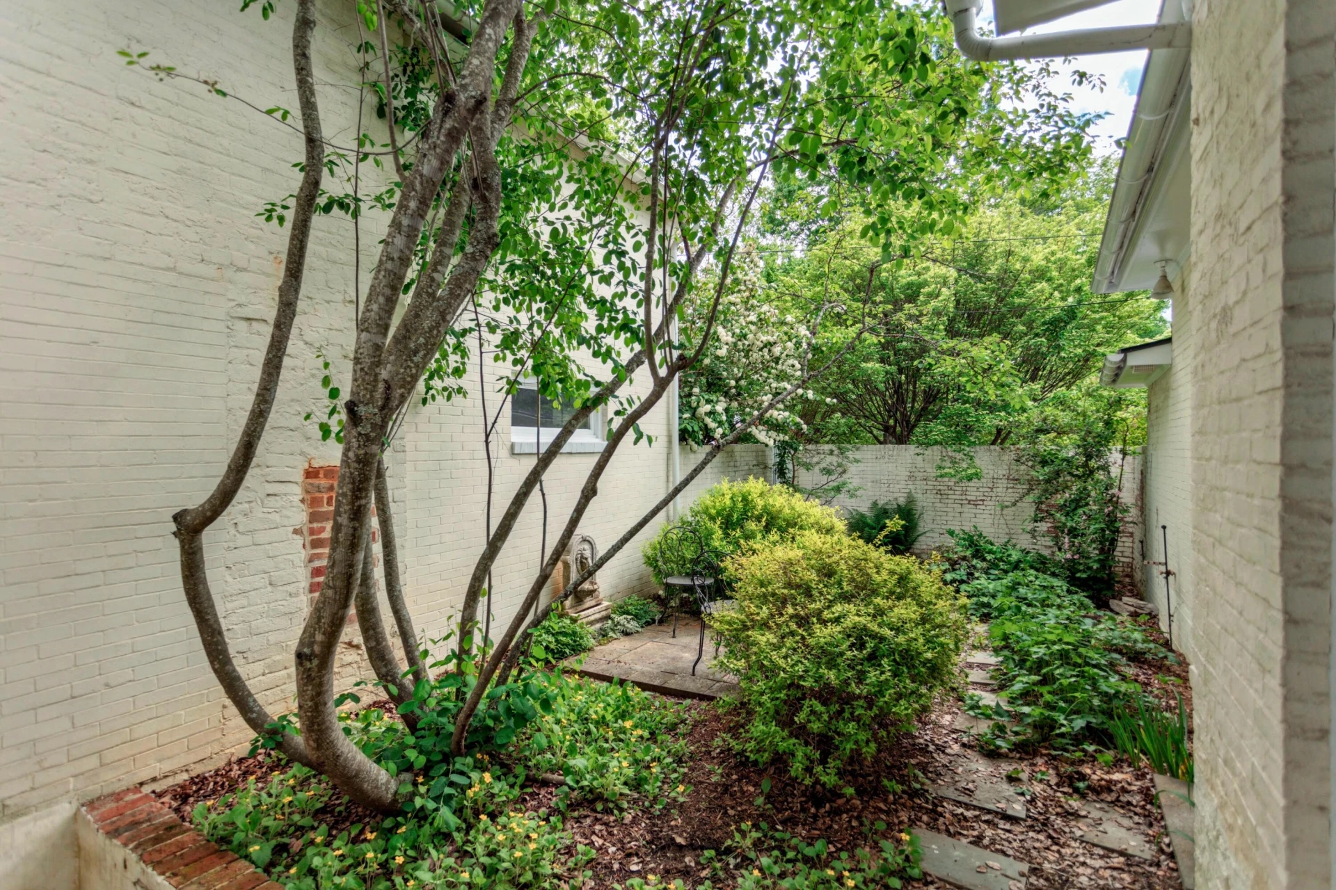 406 S Main St - Photo 71