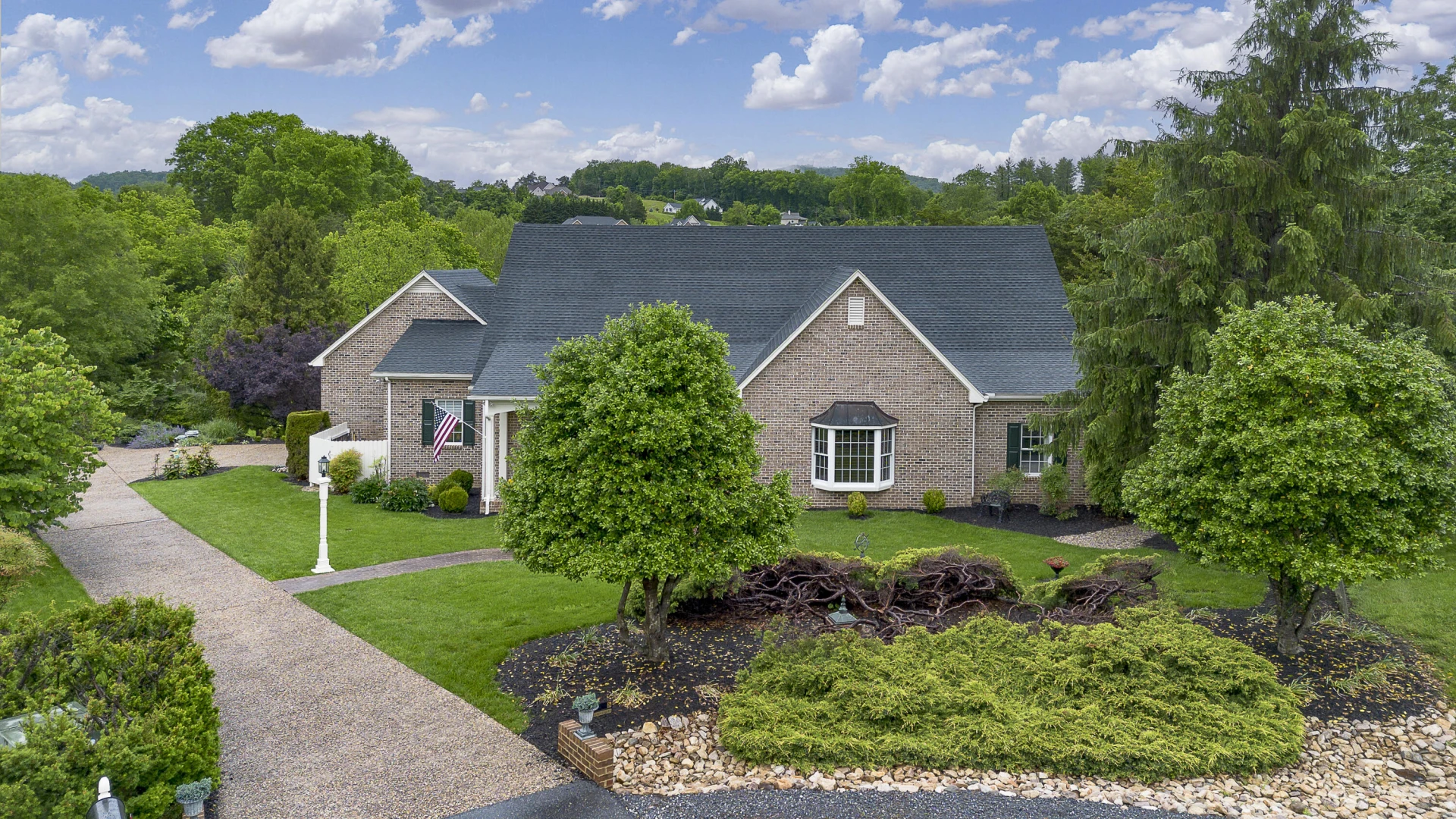8 Augusta Ct - Photo 2