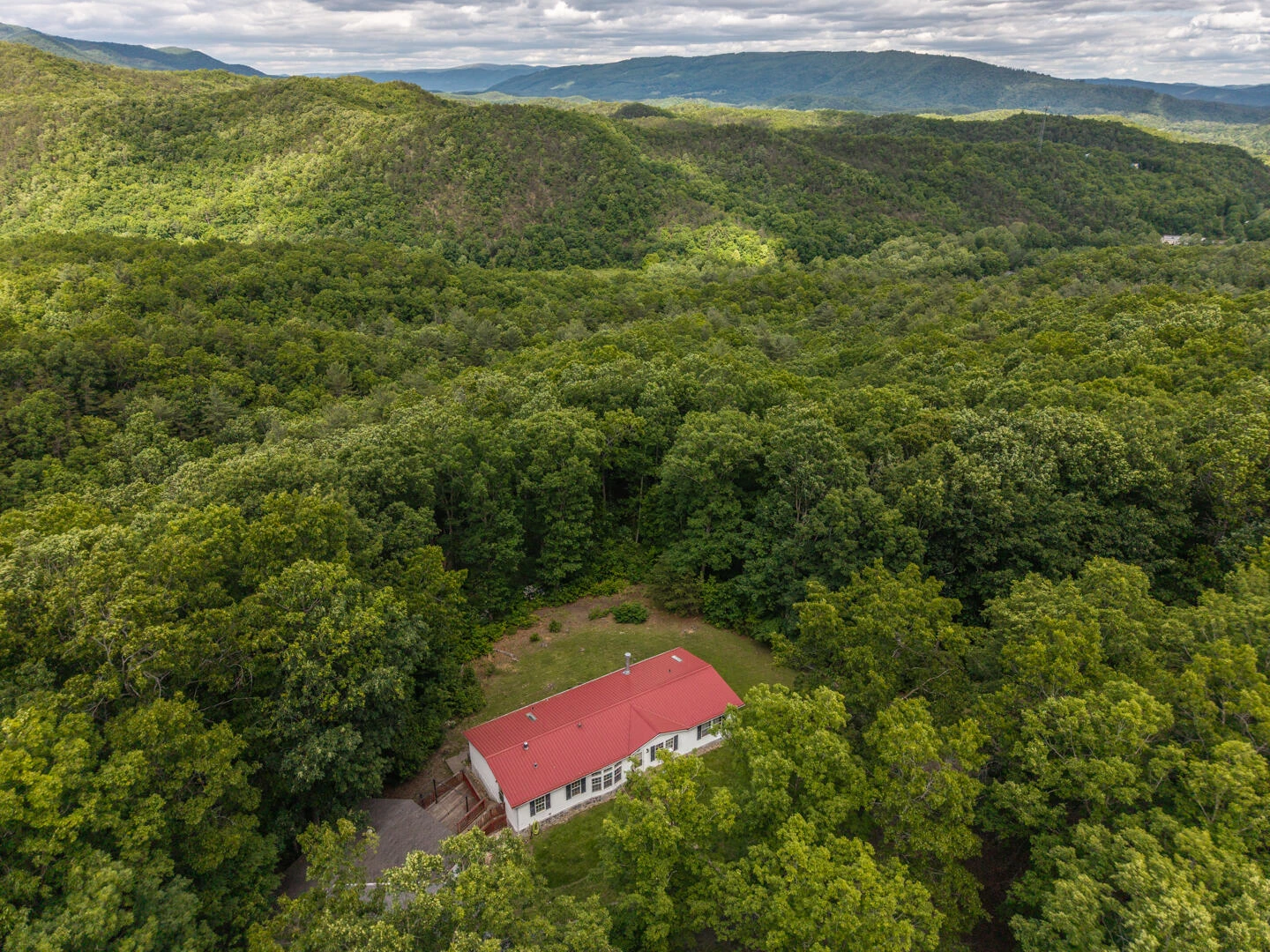576 Cook Ln