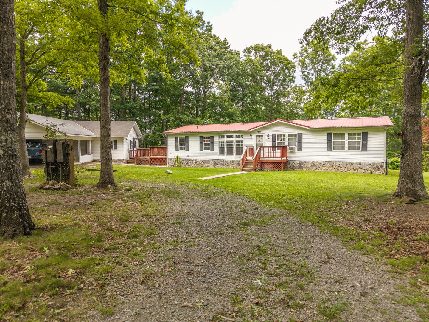 576 Cook Ln - Photo 26