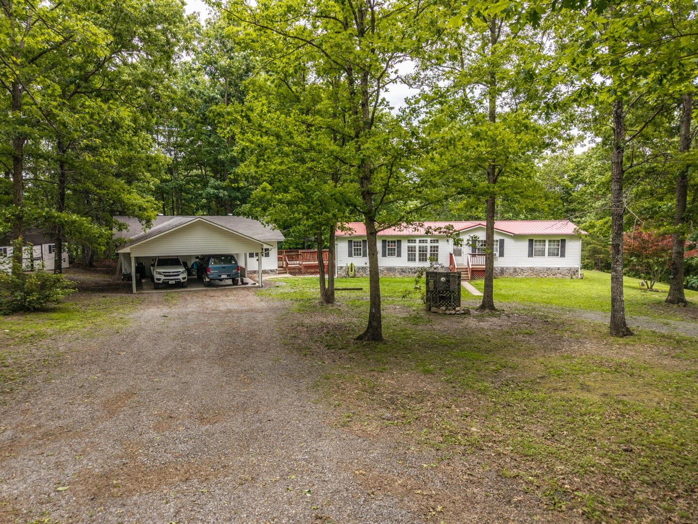 576 Cook Ln - Photo 43