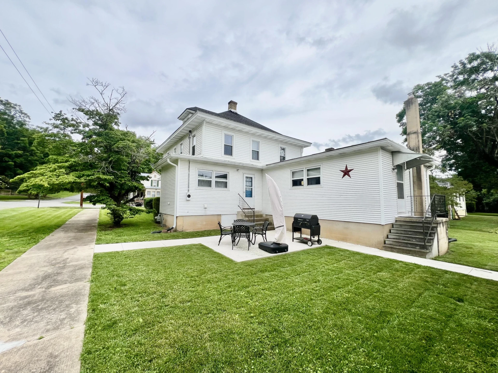 2475 Chestnut Ave - Photo 7