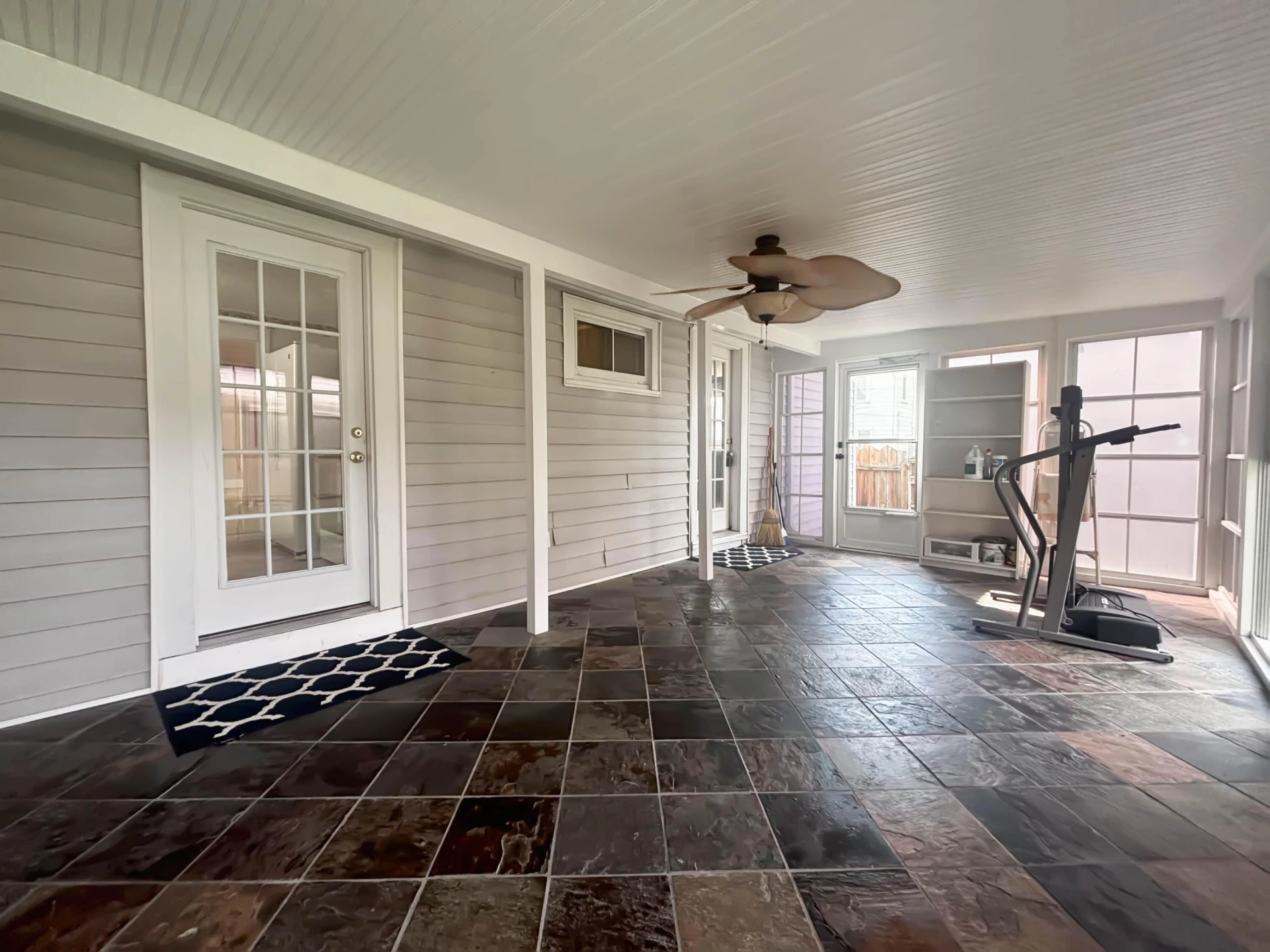 102 N Marion Ave - Photo 17