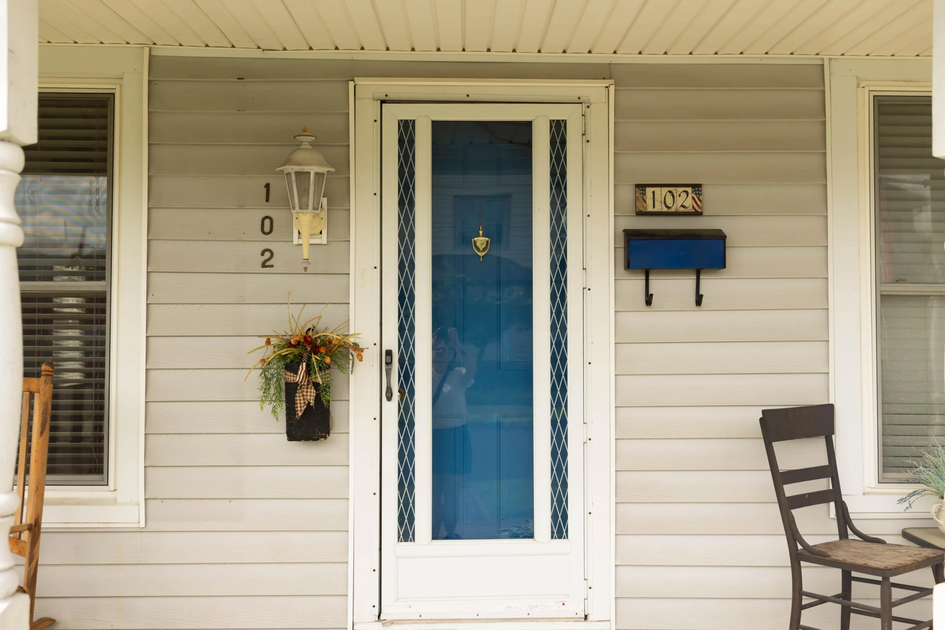 102 N Marion Ave - Photo 2