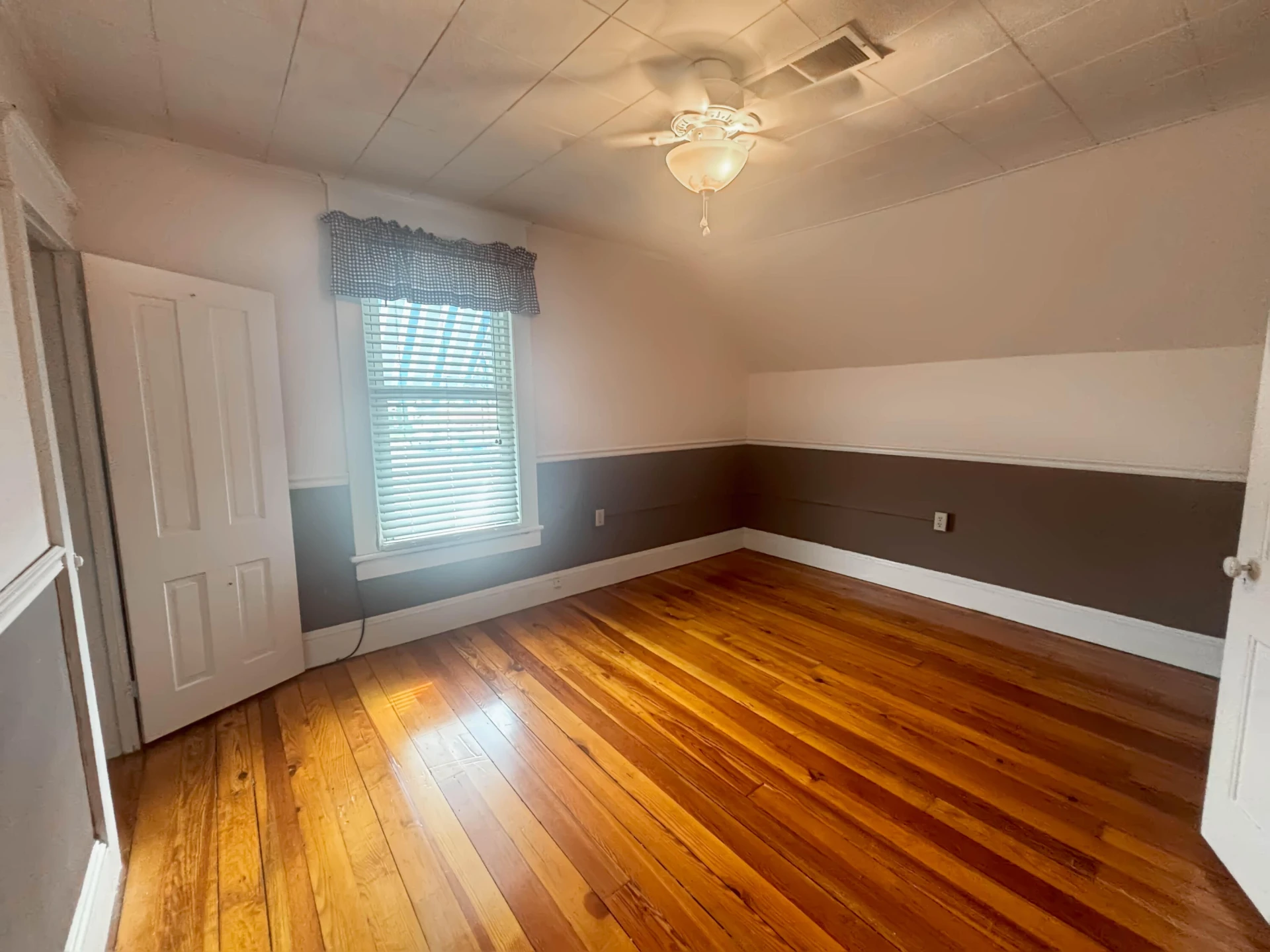 102 N Marion Ave - Photo 21