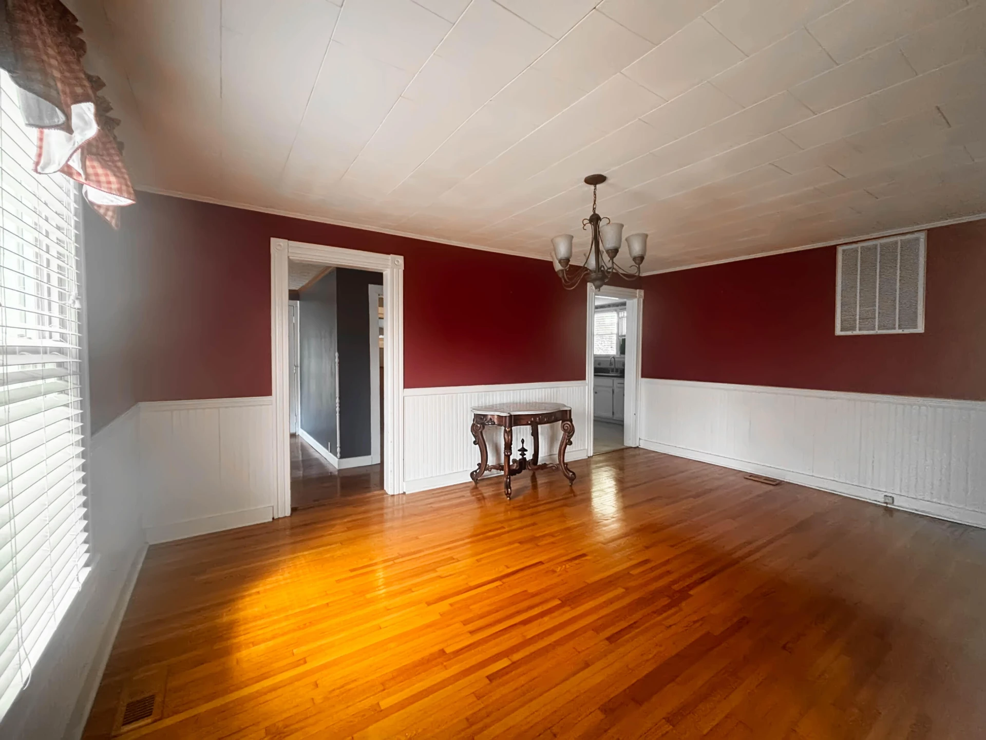 102 N Marion Ave - Photo 9