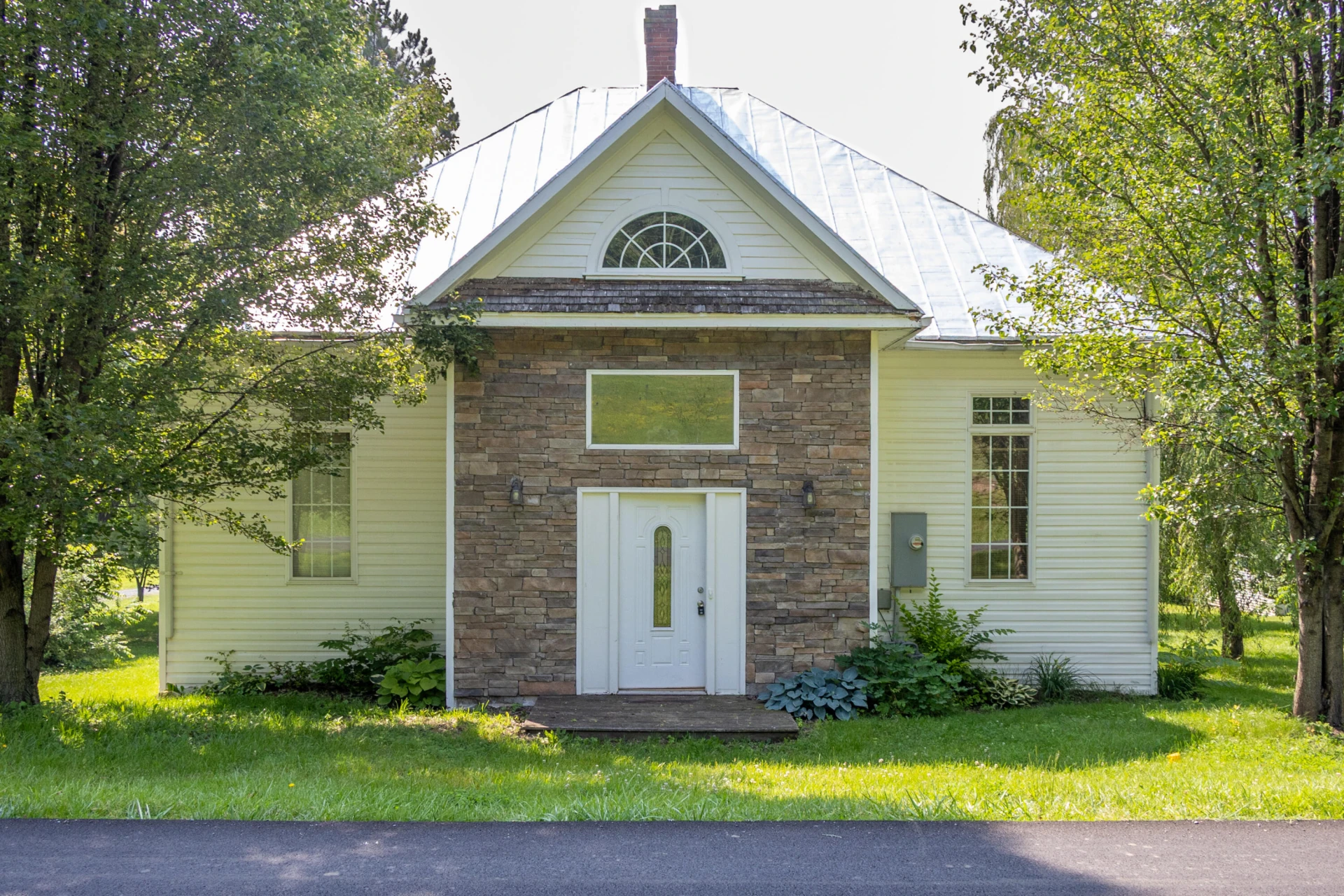 2015 Mallow Rd
