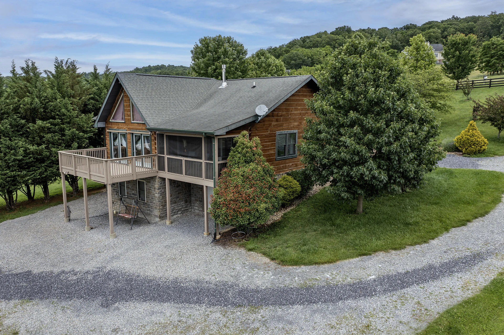 140 Cherry Ridge Ln - Photo 8