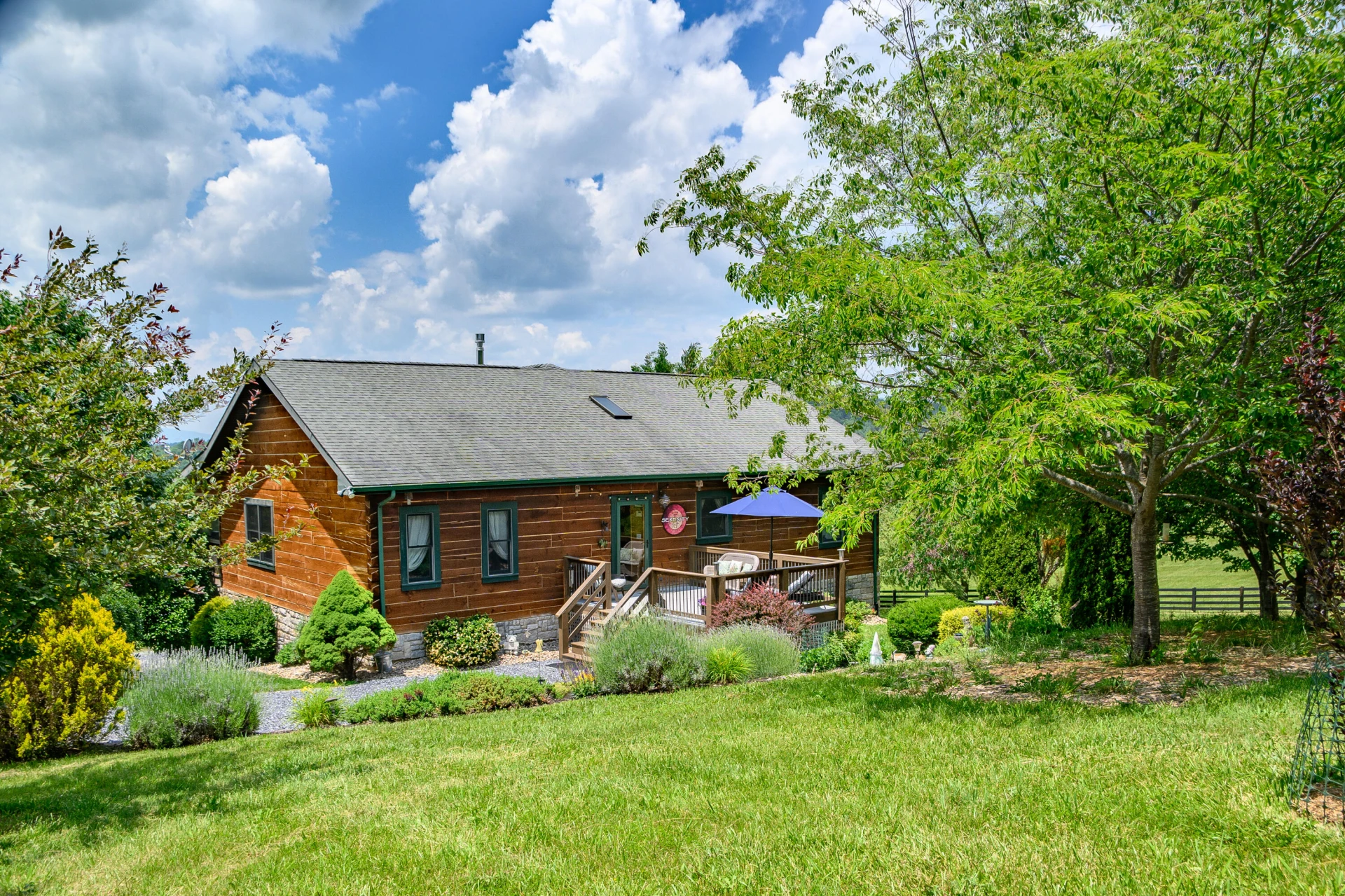 140 Cherry Ridge Ln - Photo 9