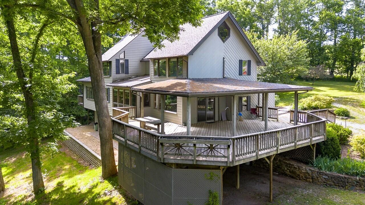 75 Osage Ln