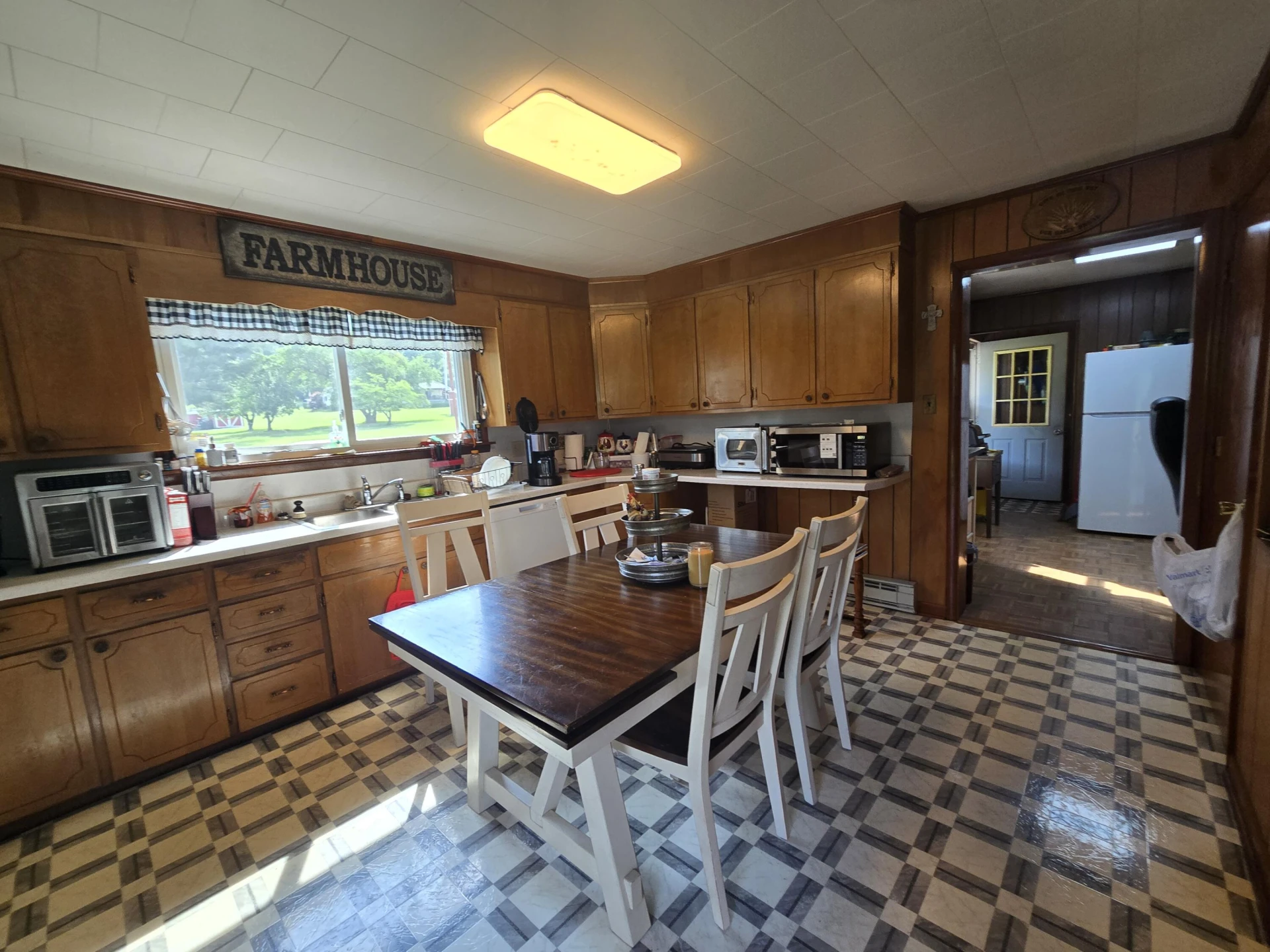 307 Treetop Dr - Photo 5