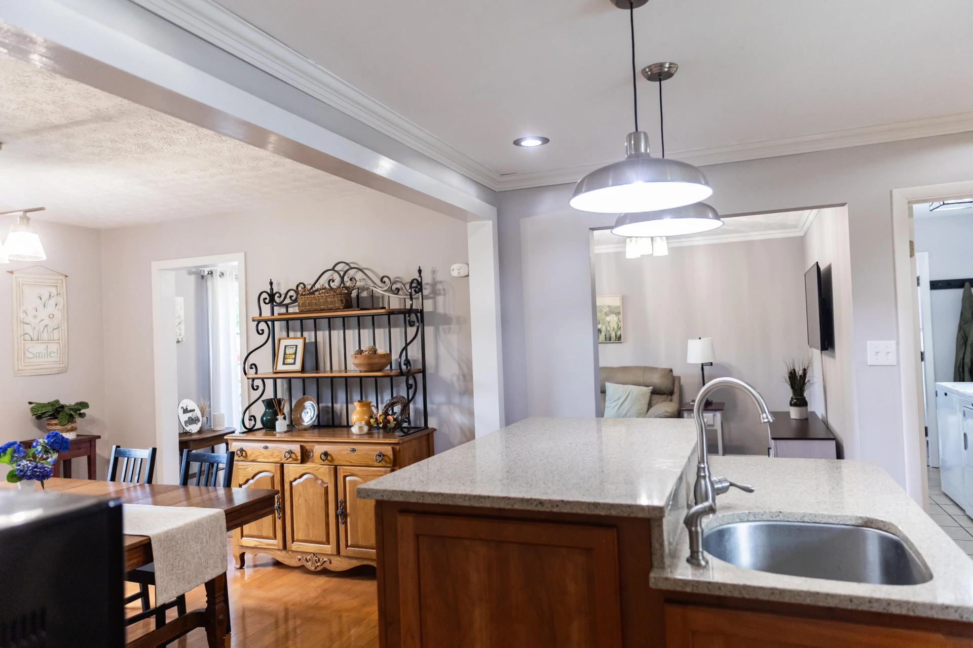 1014 E 22nd St - Photo 13