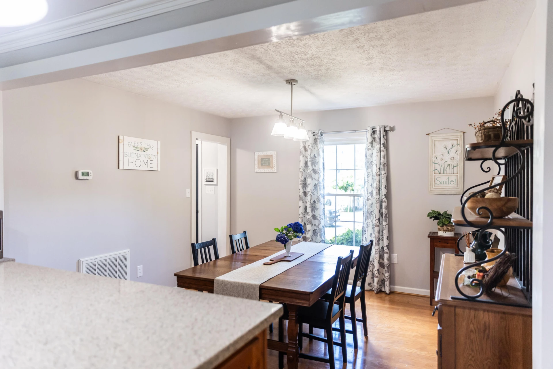 1014 E 22nd St - Photo 15