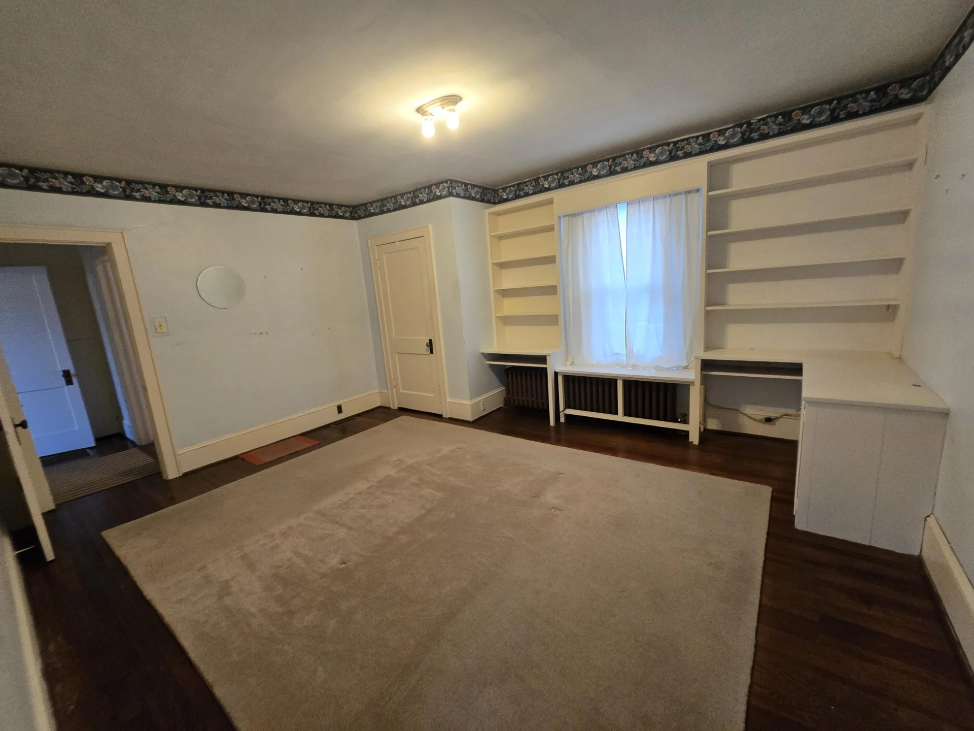 408 Douglas St - Photo 13