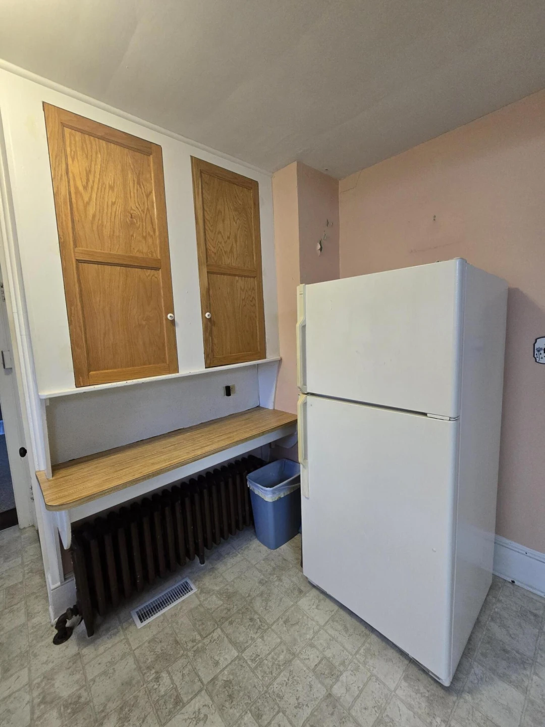 408 Douglas St - Photo 6