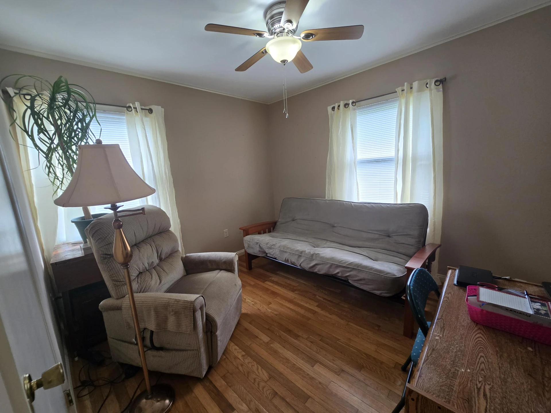 556 Brentwood Dr - Photo 11