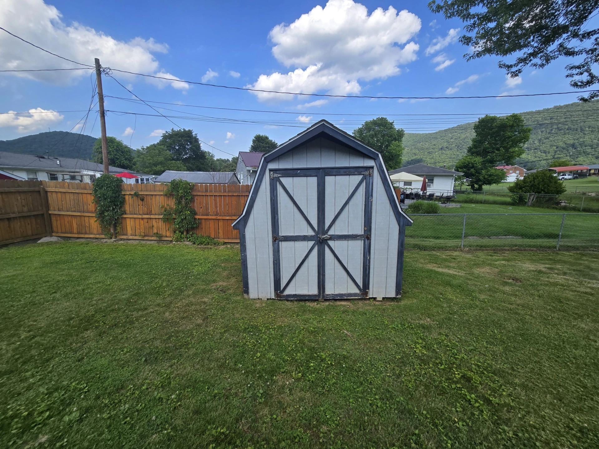 556 Brentwood Dr - Photo 15