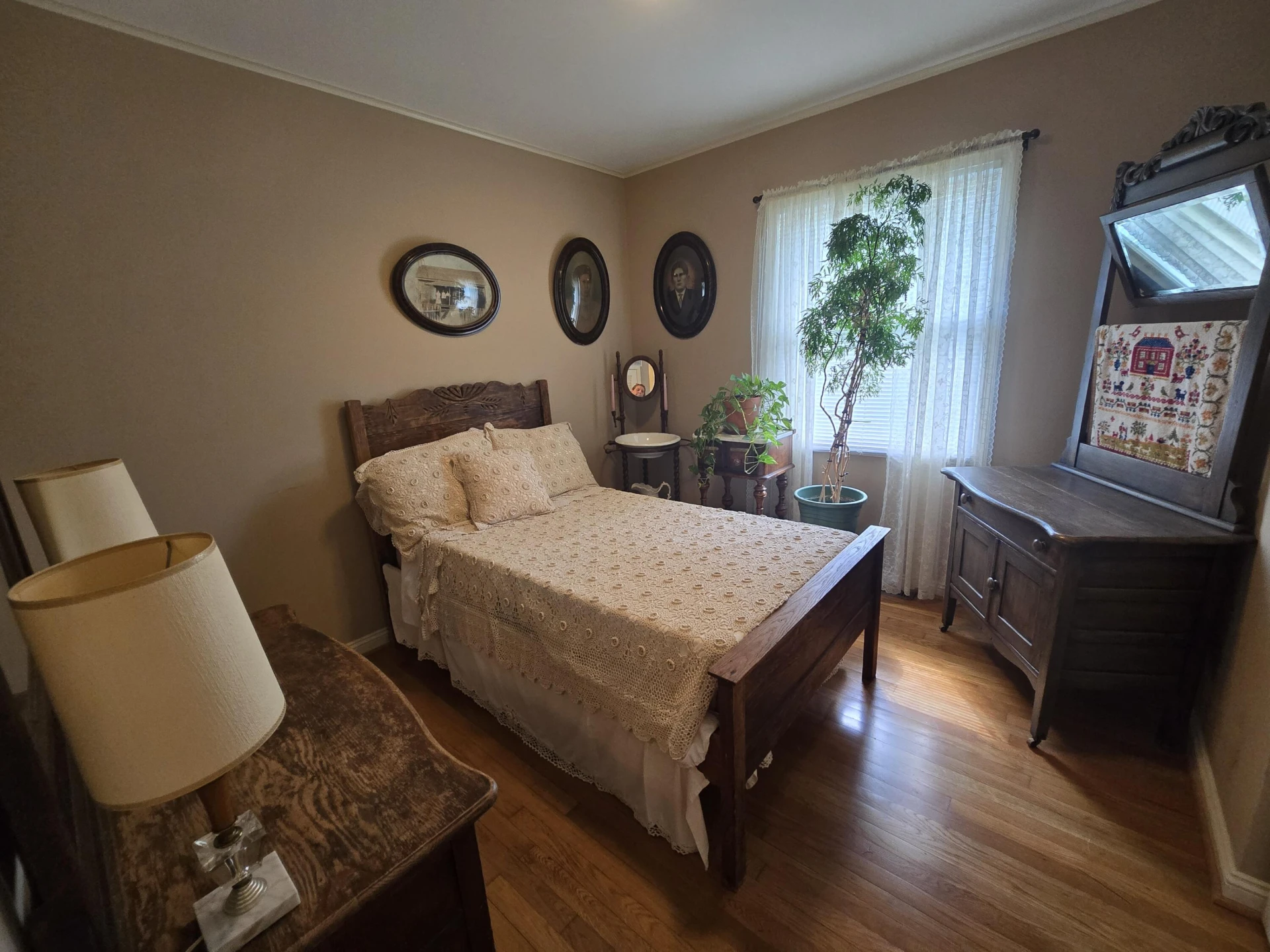 556 Brentwood Dr - Photo 8