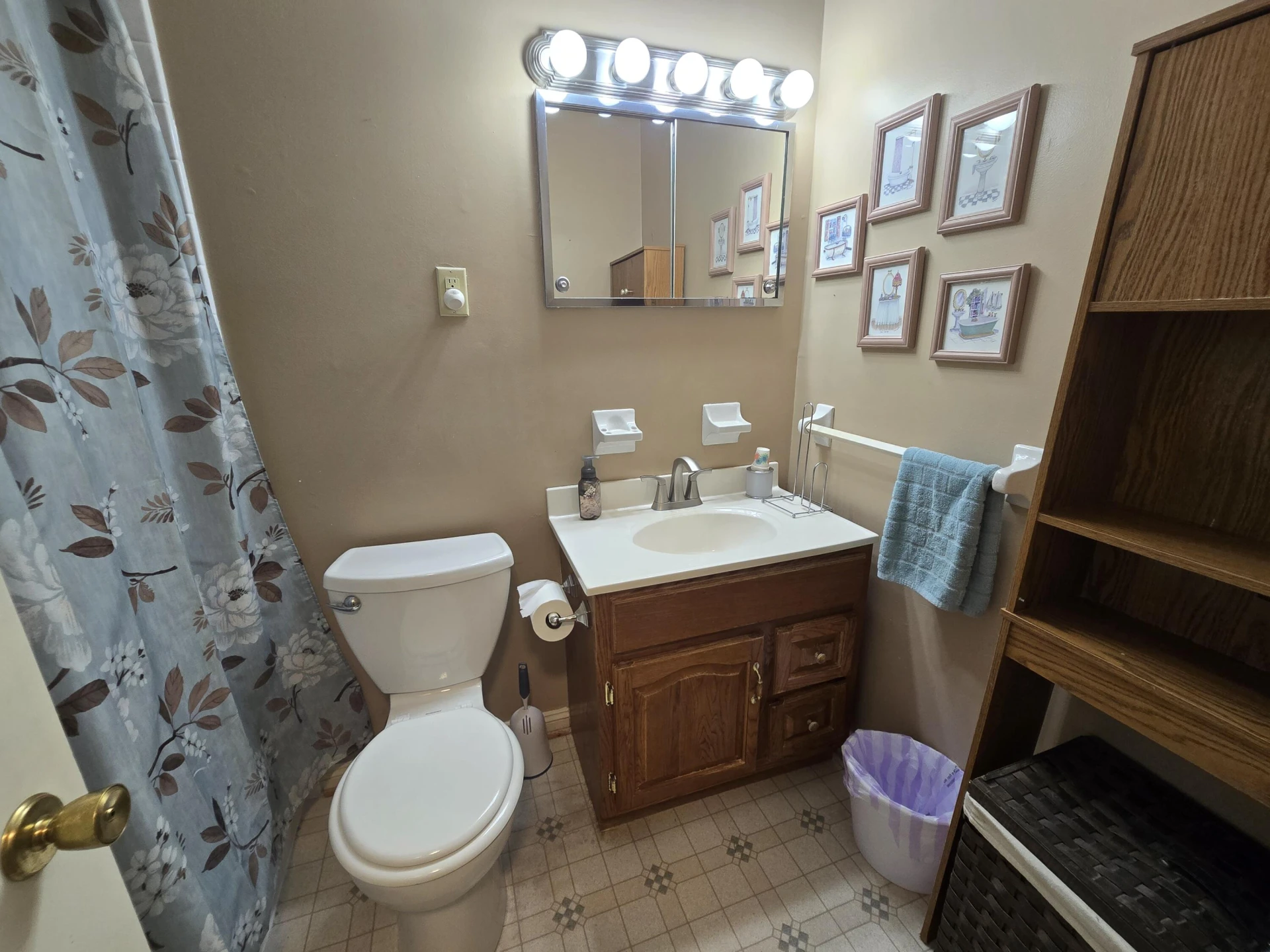 556 Brentwood Dr - Photo 9