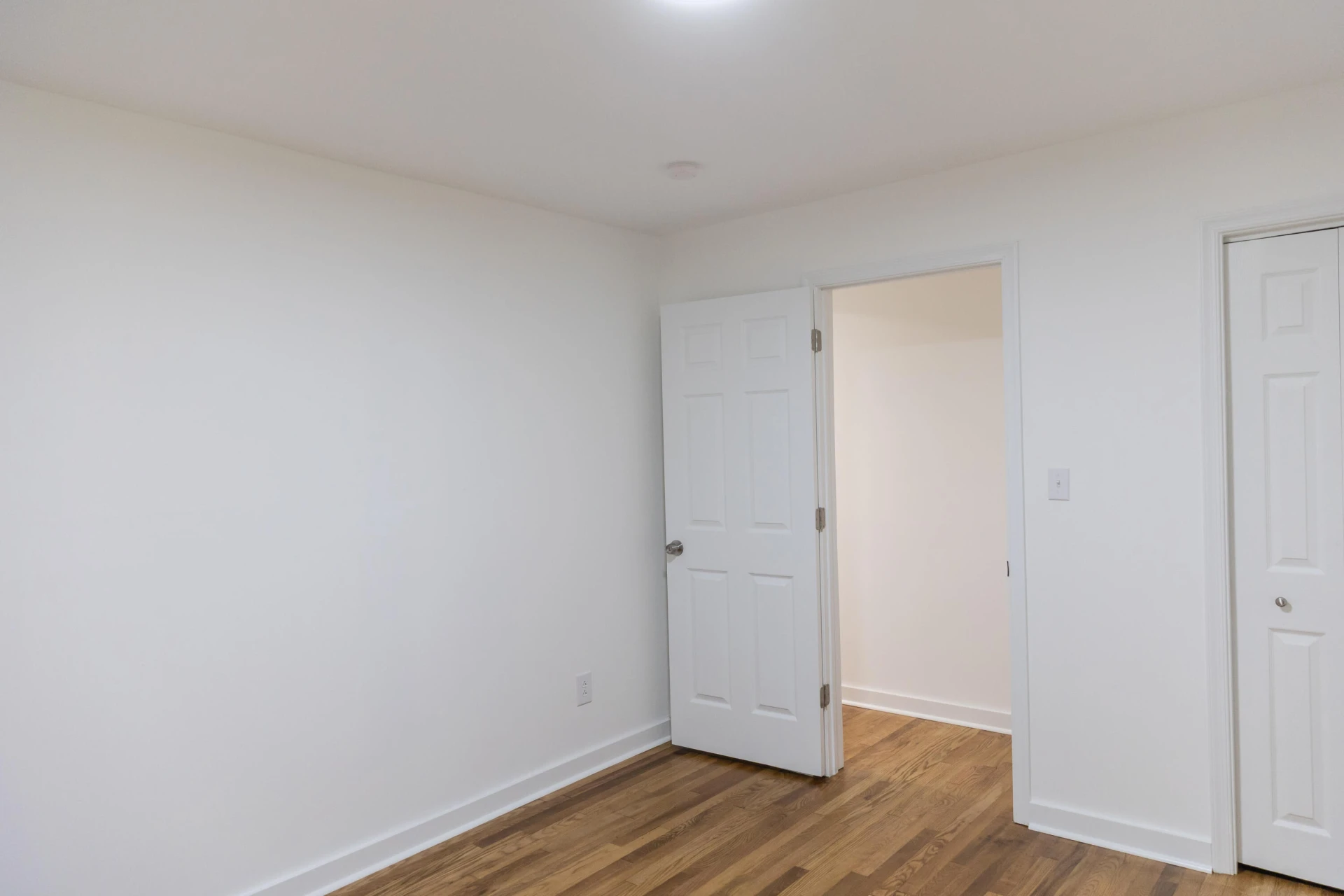 164 E 28th St - Photo 19