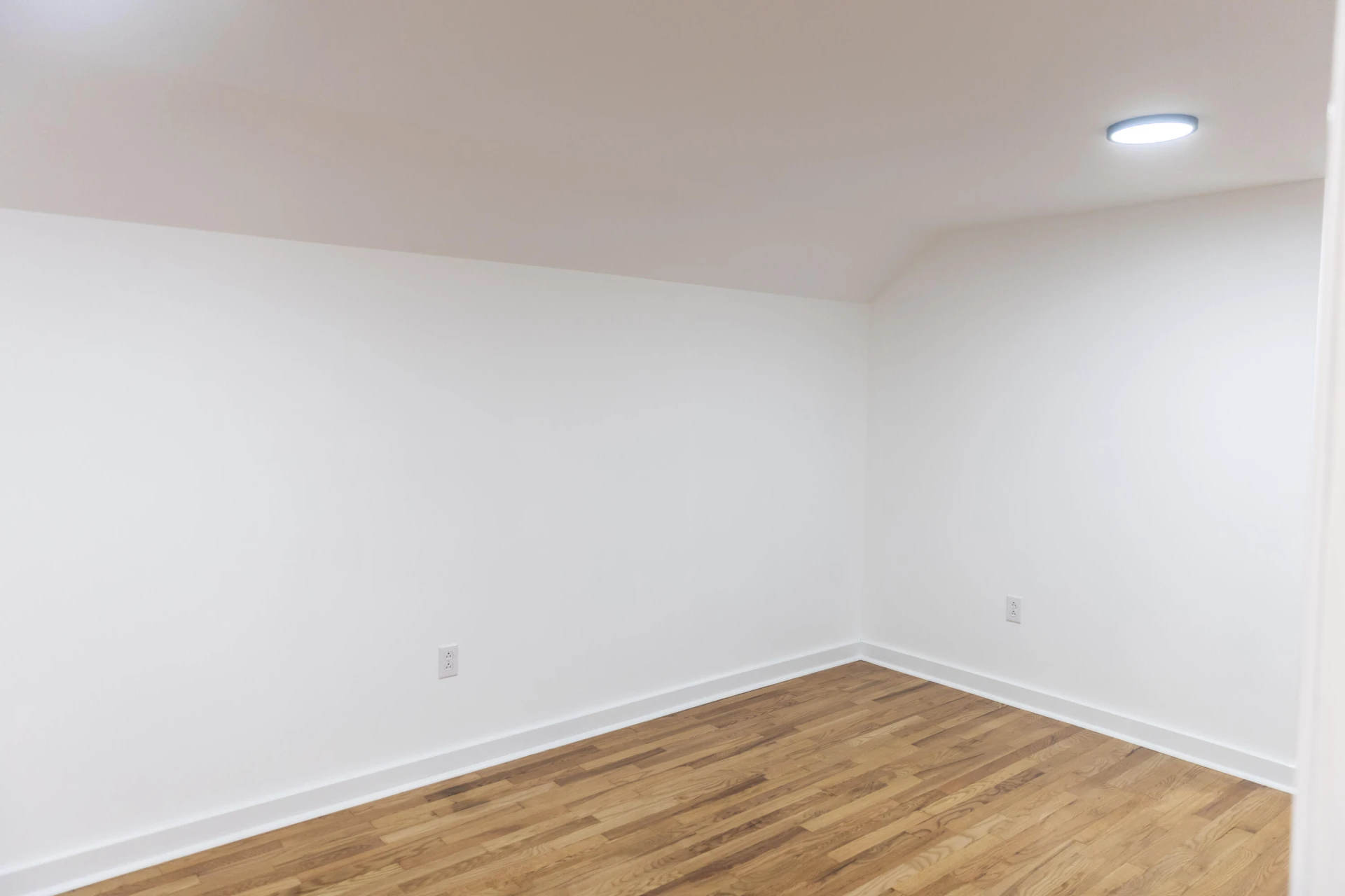 164 E 28th St - Photo 30