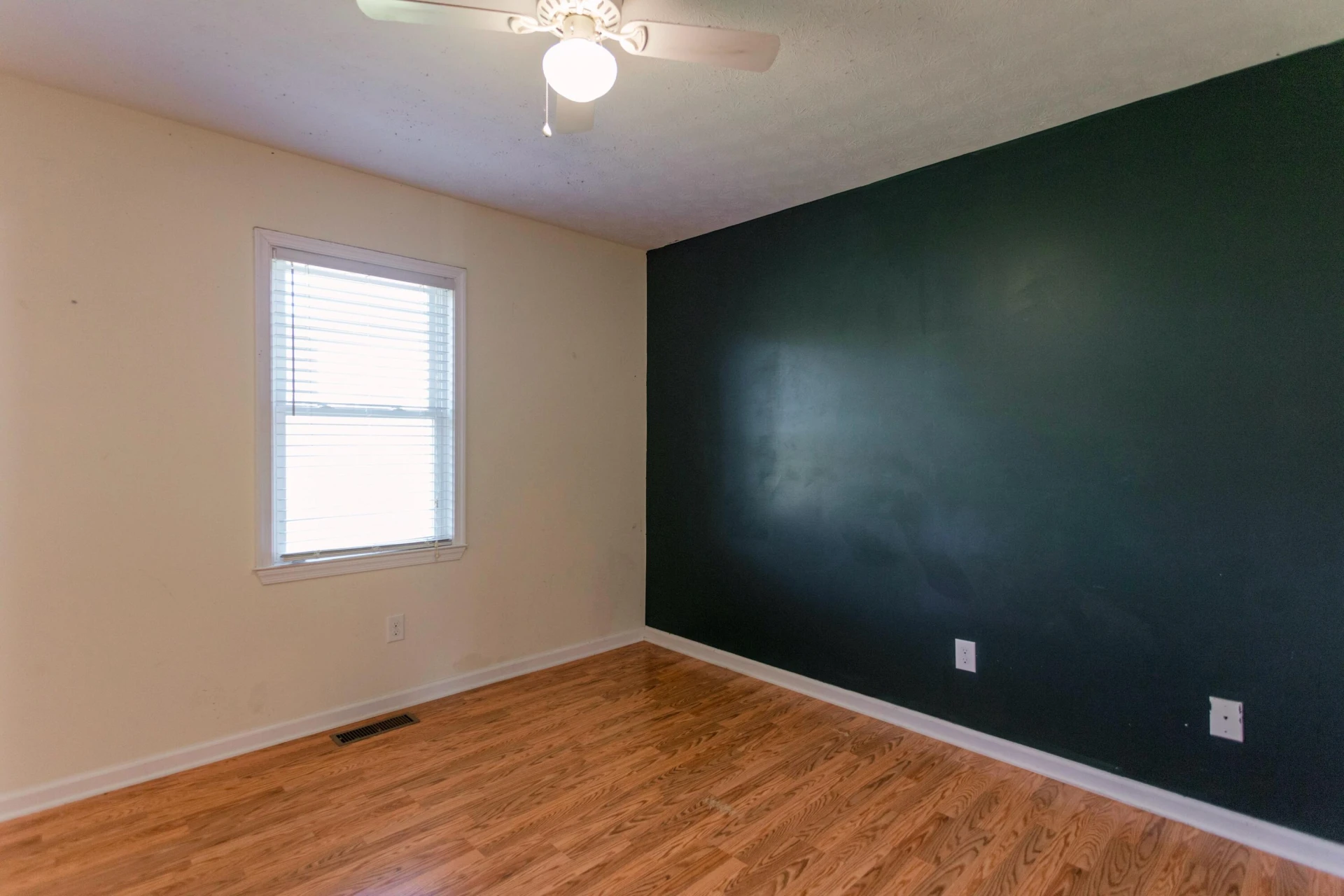 139 Village Way - Photo 11