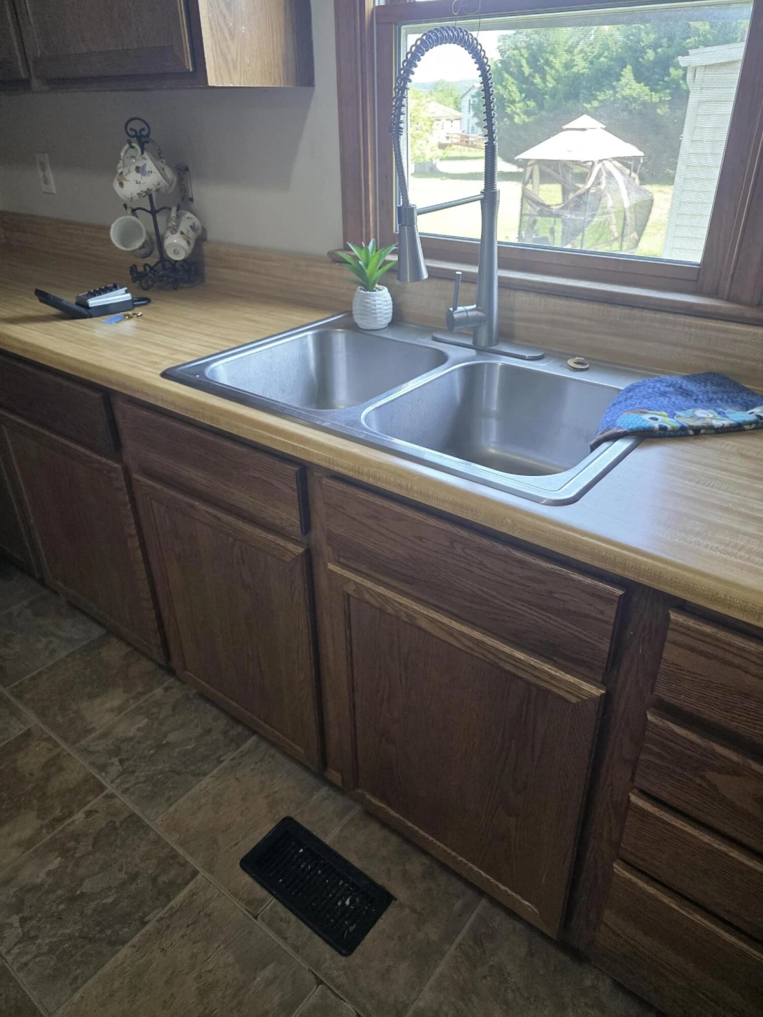 1255 Cedar Ave - Photo 11