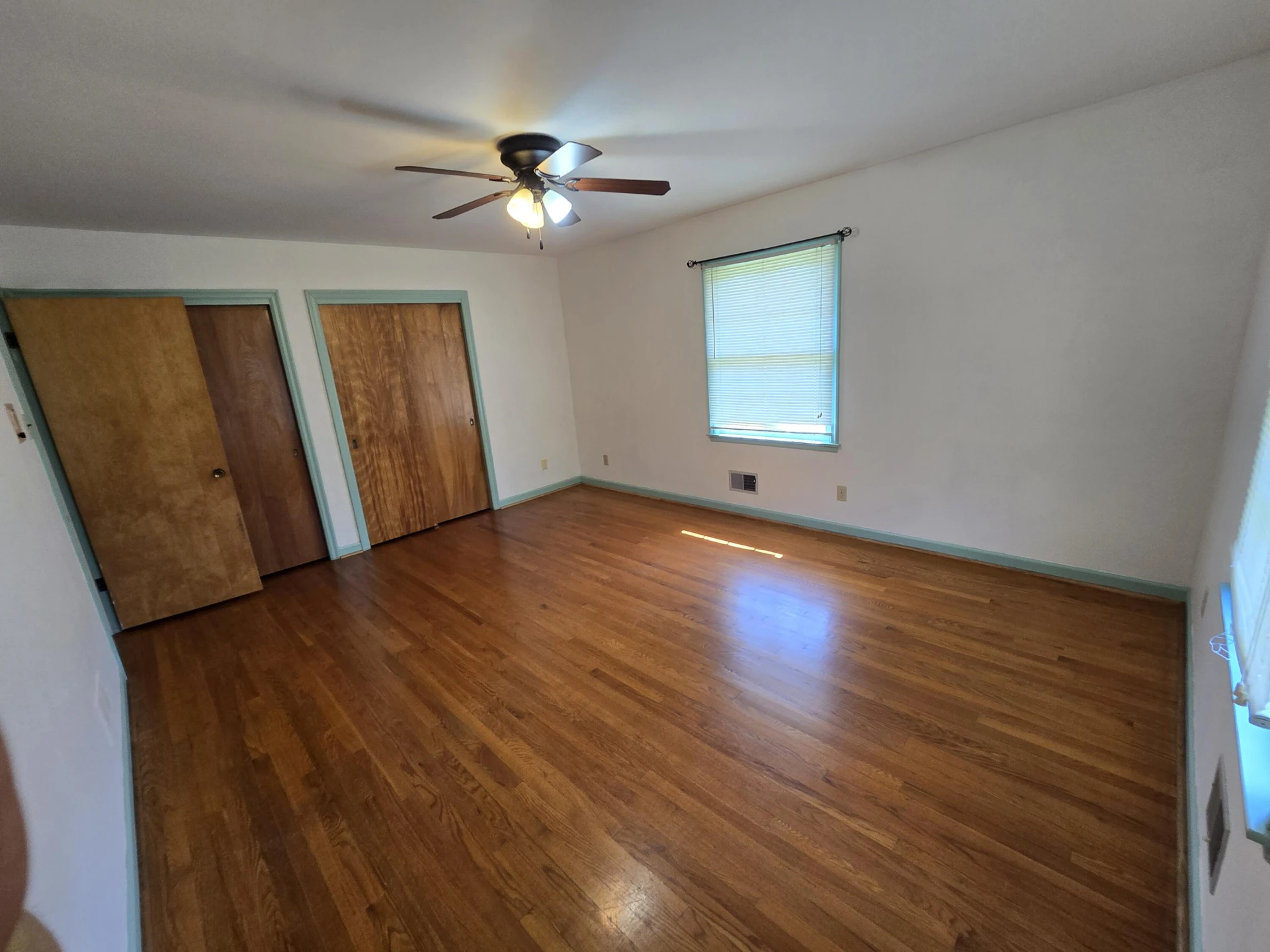833 Acacia Ave - Photo 13