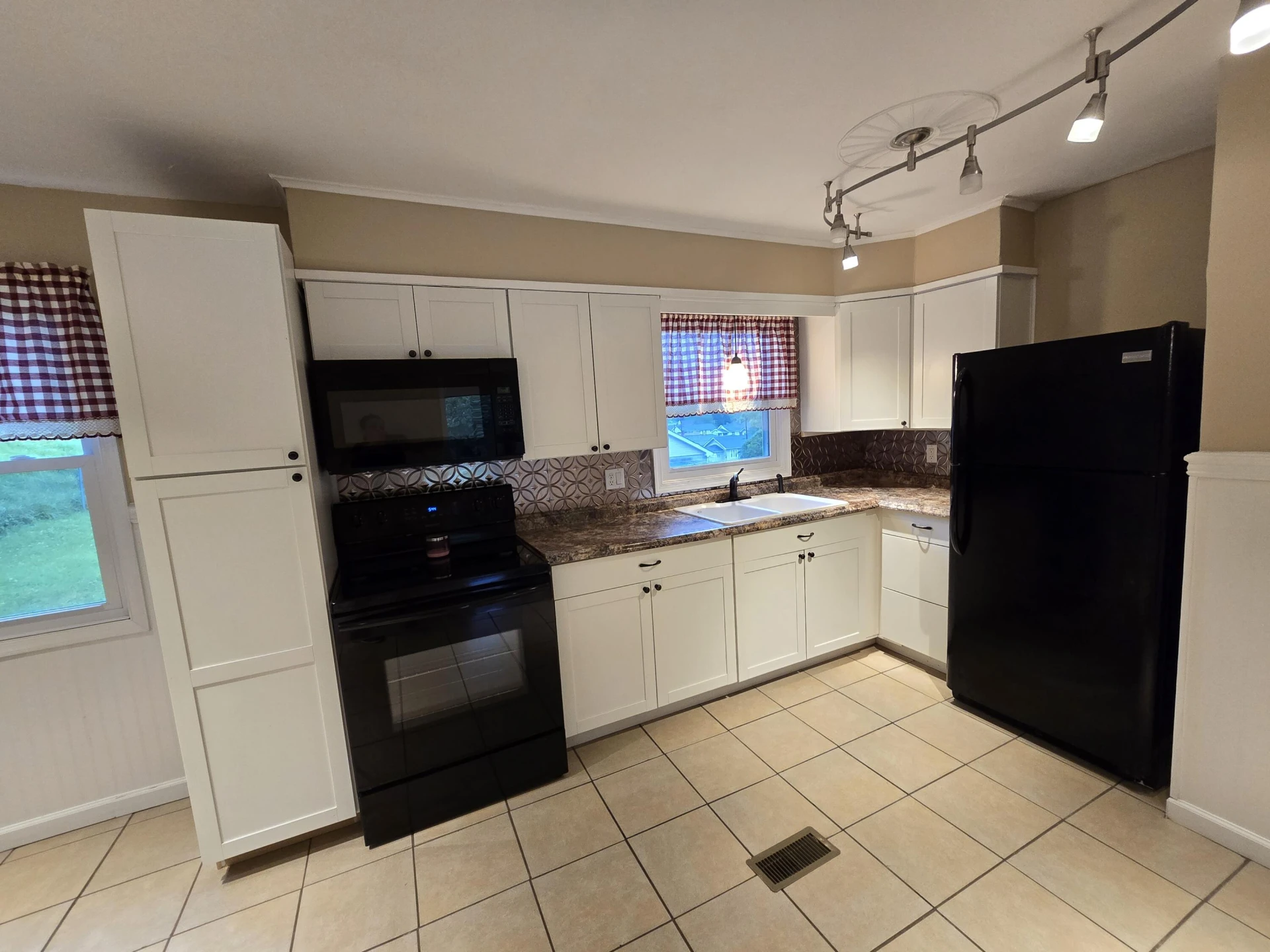 1923 S Arden Ave - Photo 10