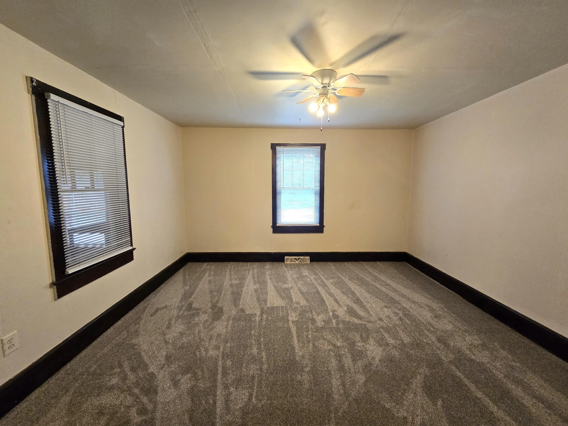 5539 S Lee Highway - Photo 17