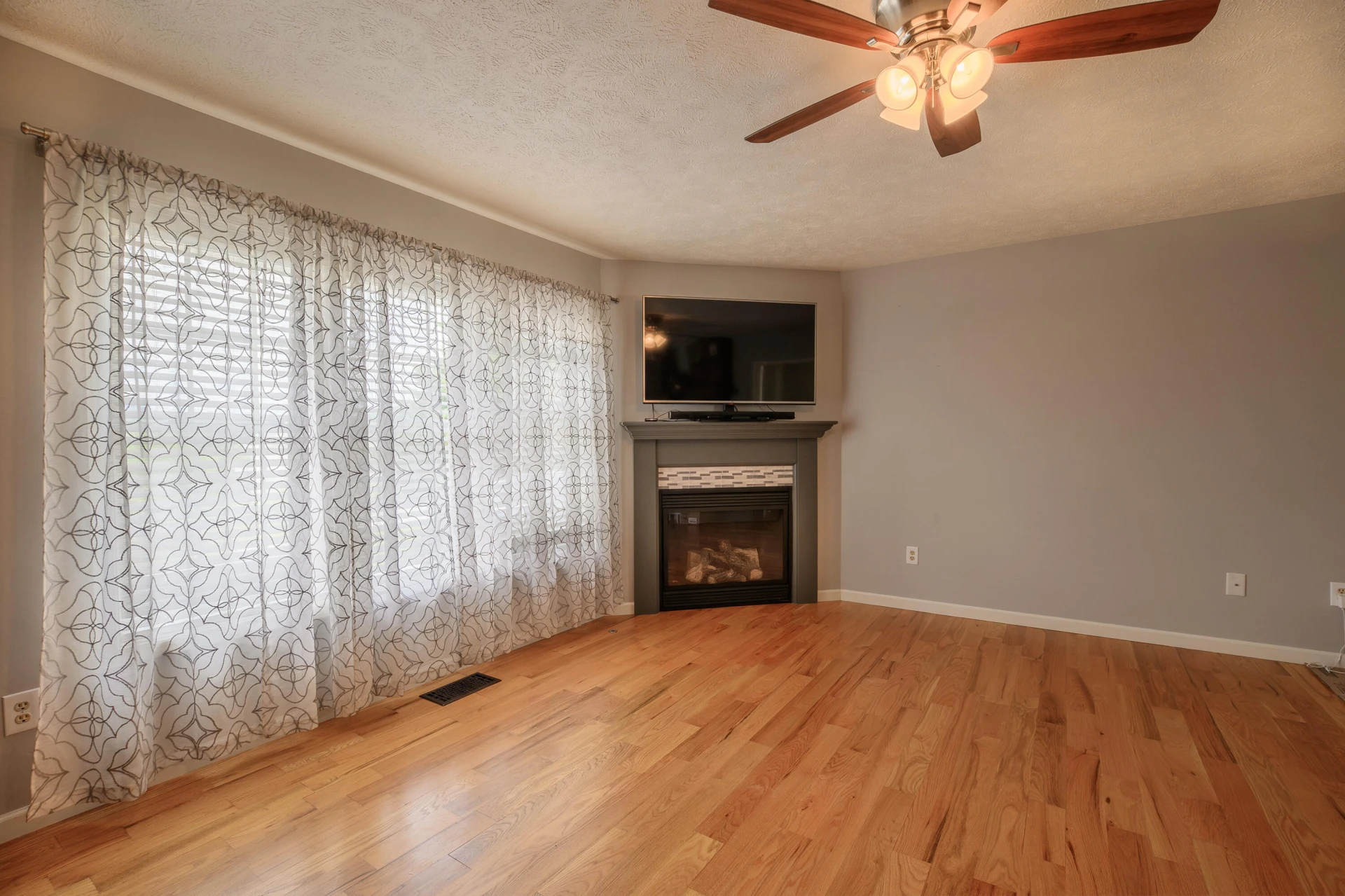 35 Mill Court - Photo 8