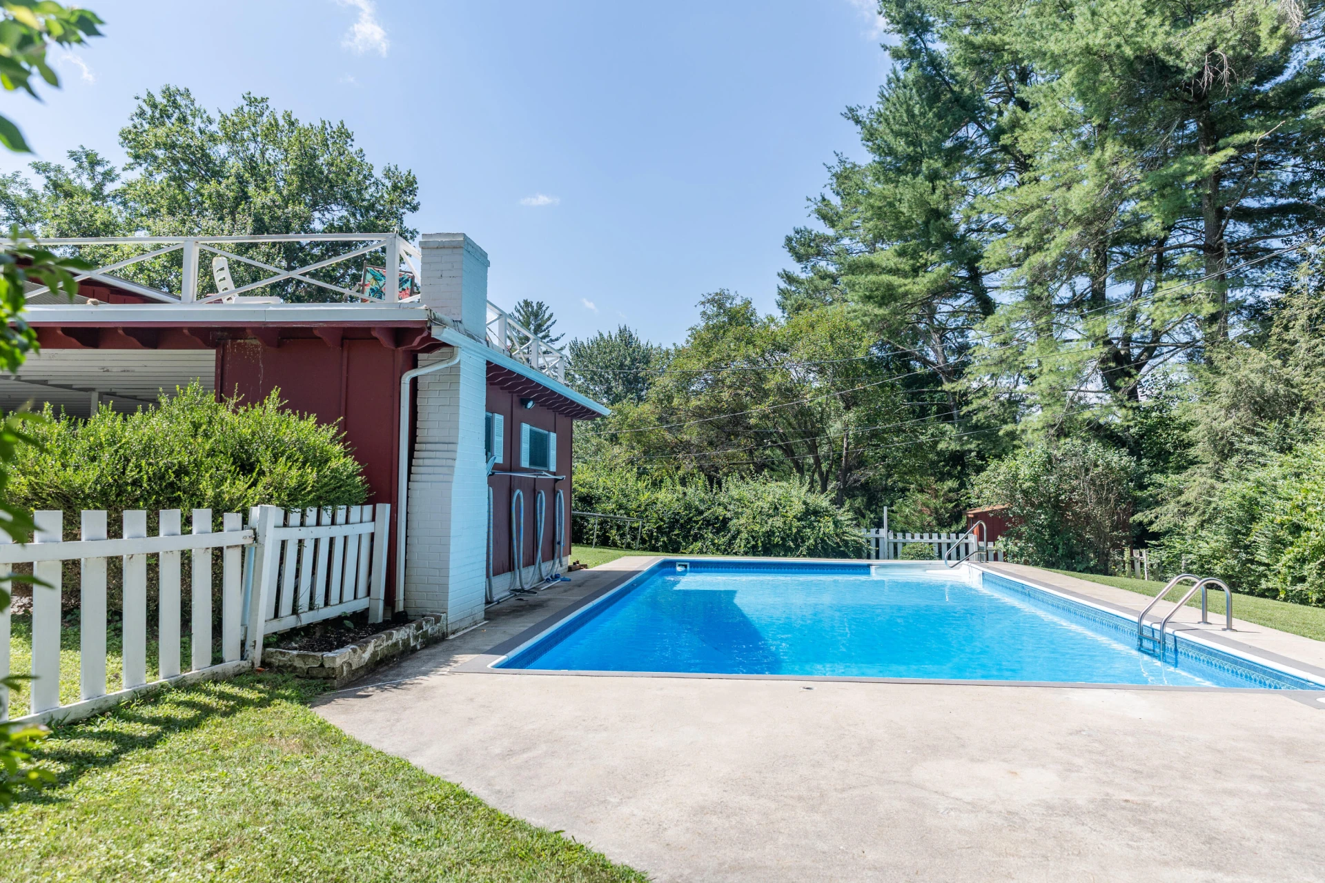 94 Meadowview Dr - Photo 3