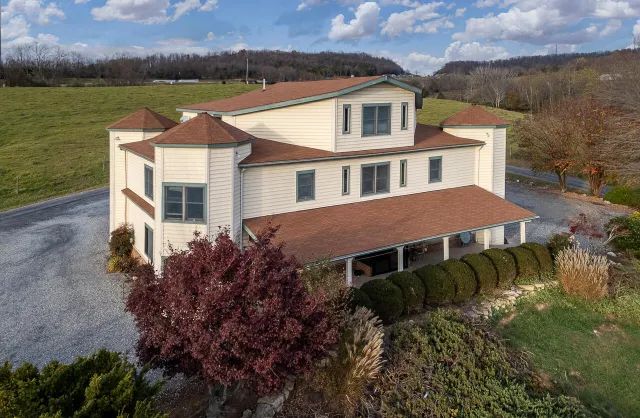 45 NE Castle Court, Fairfield, VA, 24435