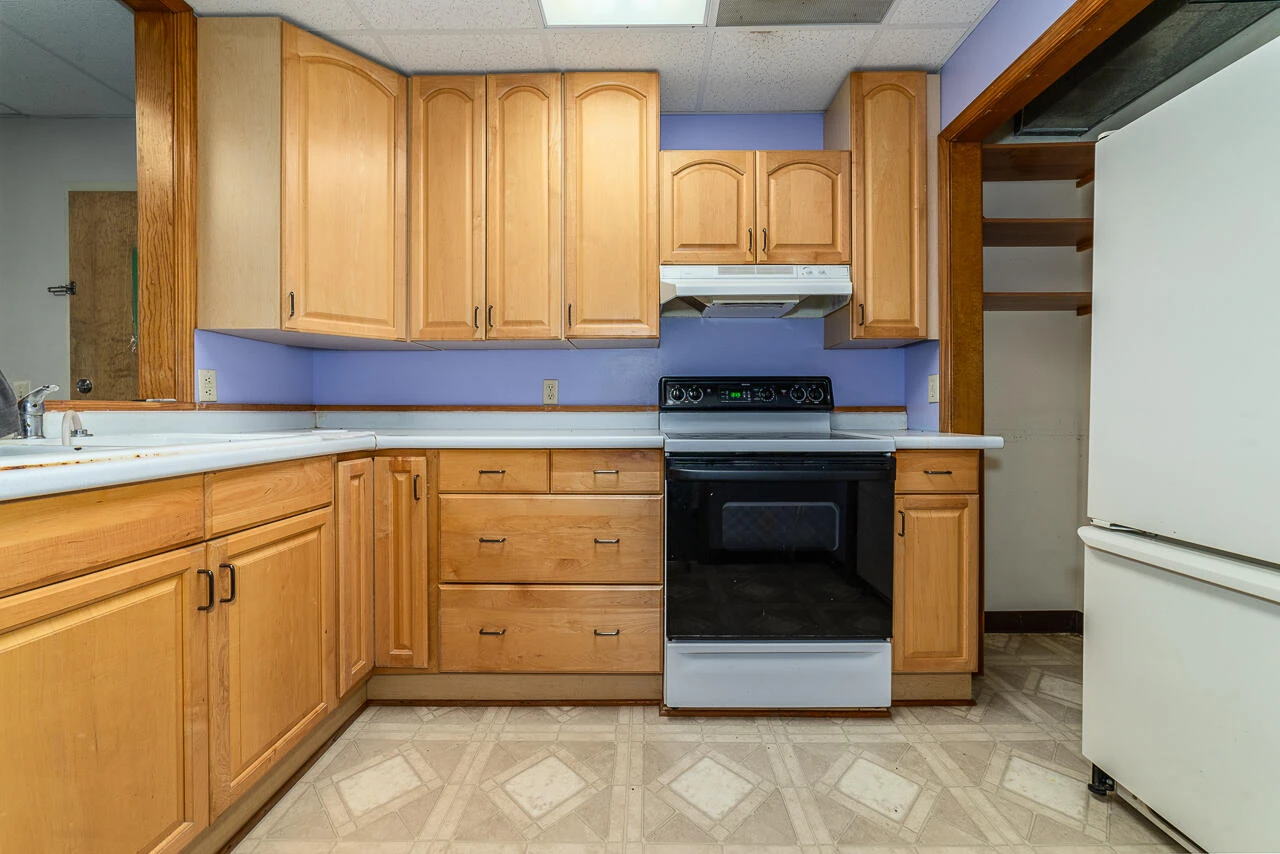 45 NE Castle Court - Photo 24