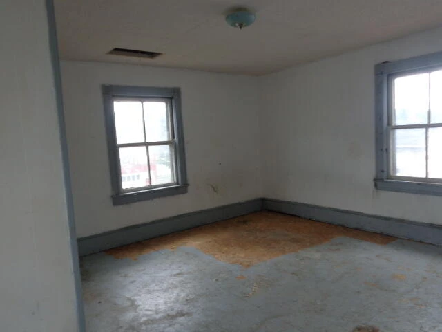 211 E Beech St - Photo 15