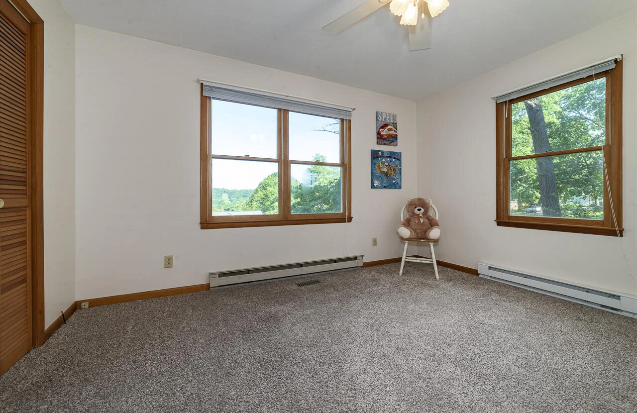 1754 Hawthorne Ave Ave - Photo 14
