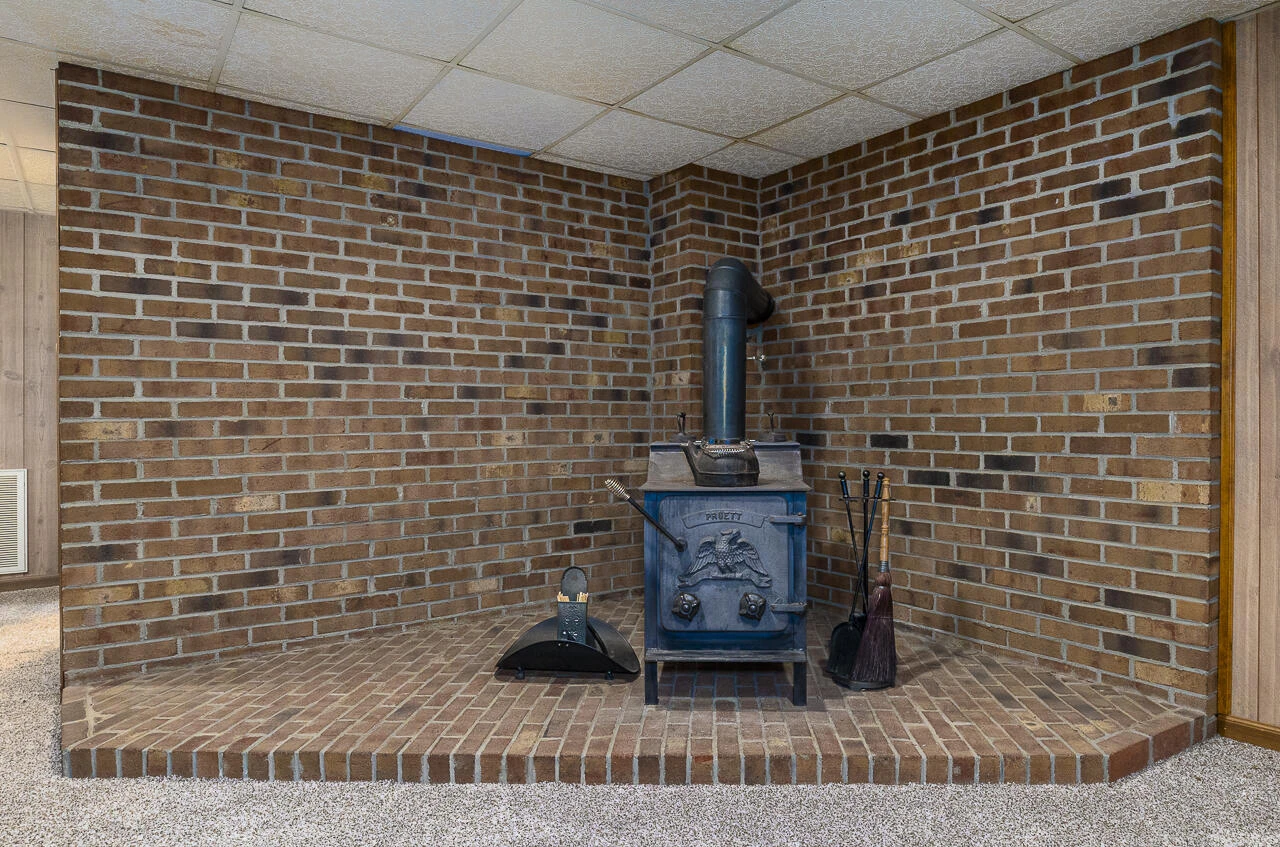 1754 Hawthorne Ave Ave - Photo 18