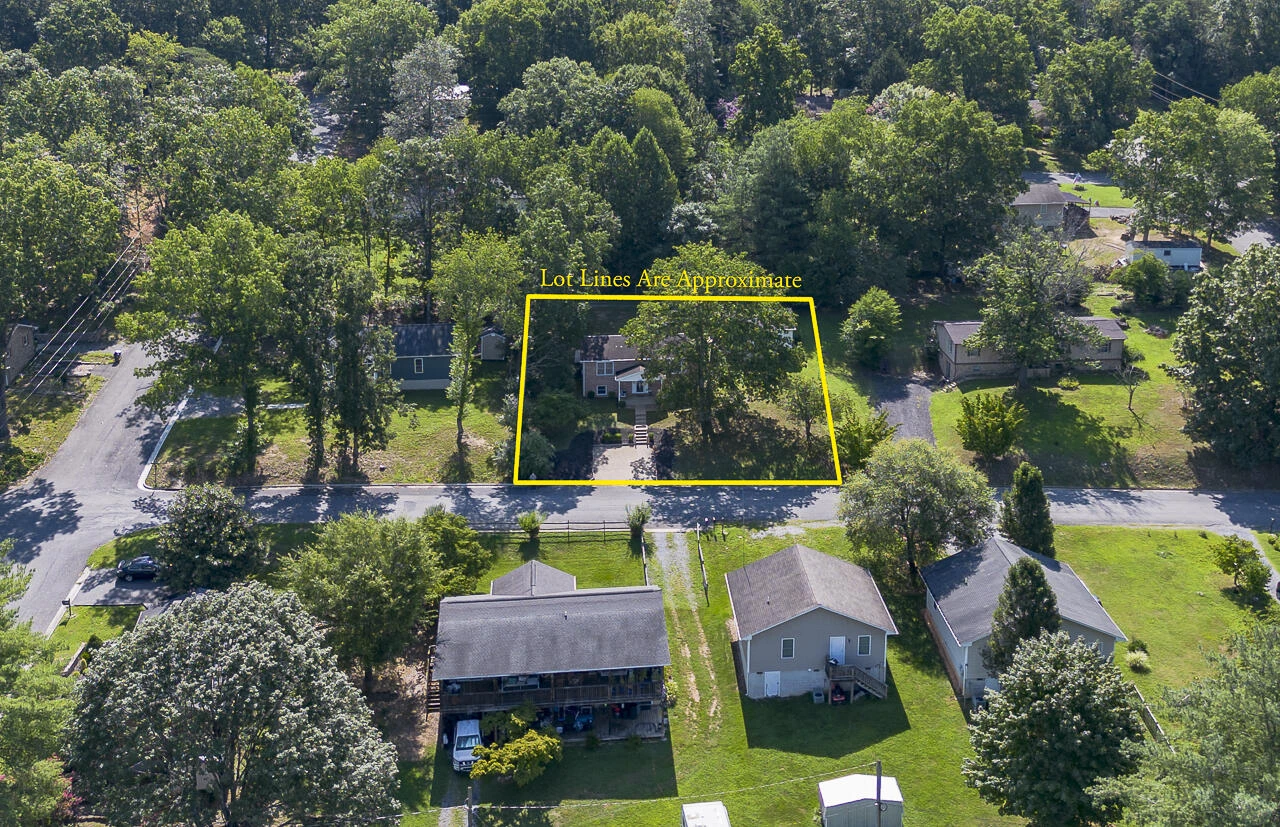 1754 Hawthorne Ave Ave - Photo 5