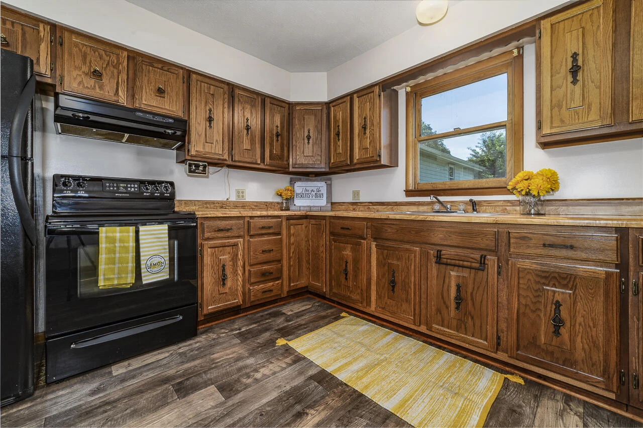 1754 Hawthorne Ave Ave - Photo 7